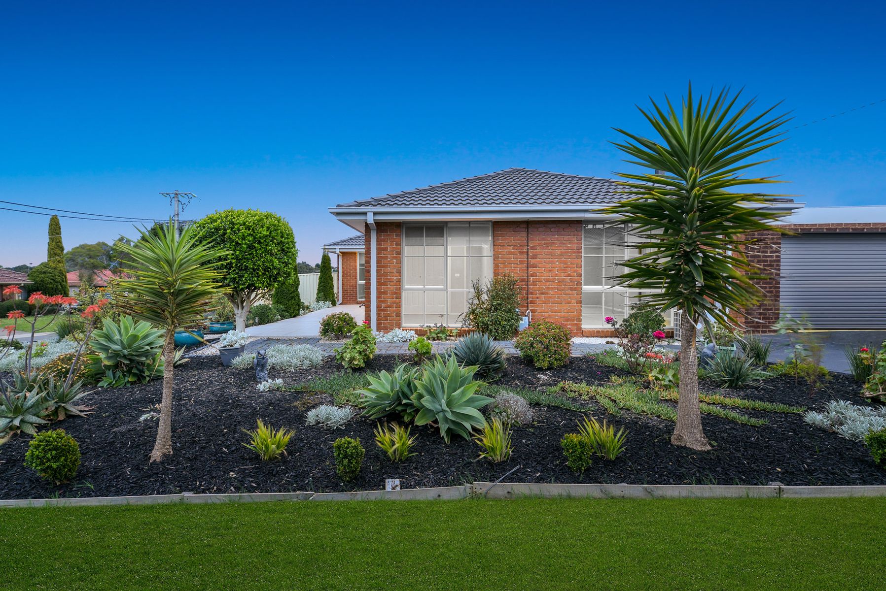 1 Dianna Court, Hampton Park, VIC 3976, Hampton Park - Thumbnail 2