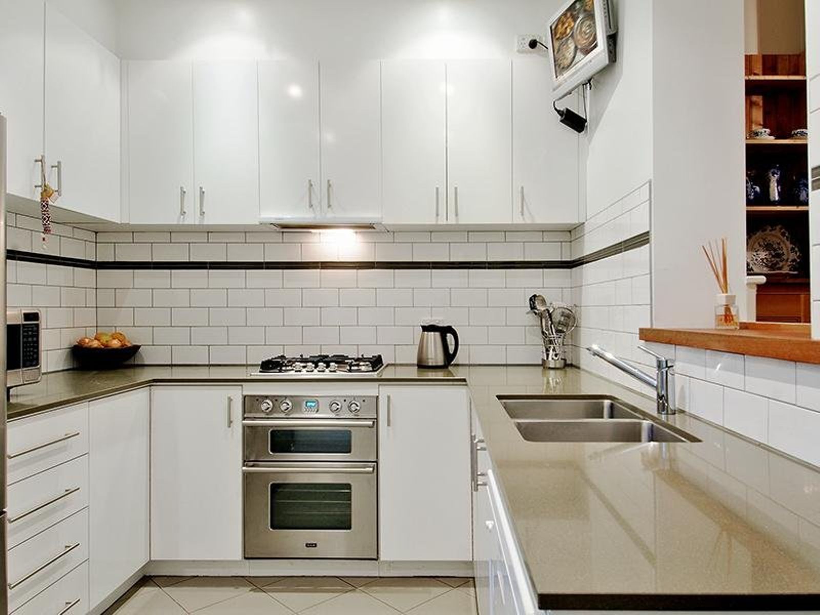 53 McCracken Street, Kensington - Thumbnail 7