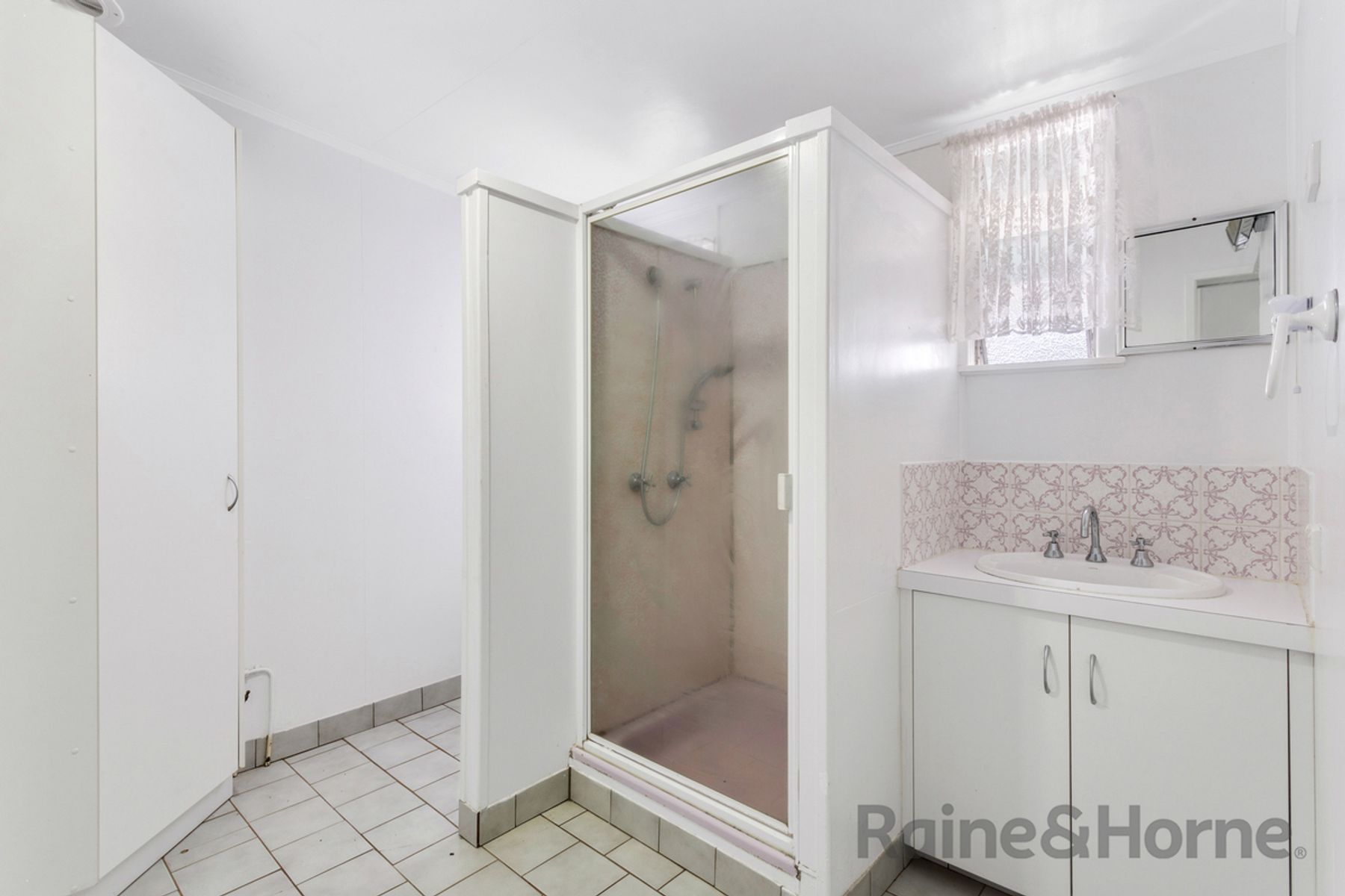 2/12 Groom Street, East Toowoomba QLD 4350, East Toowoomba - Thumbnail 7
