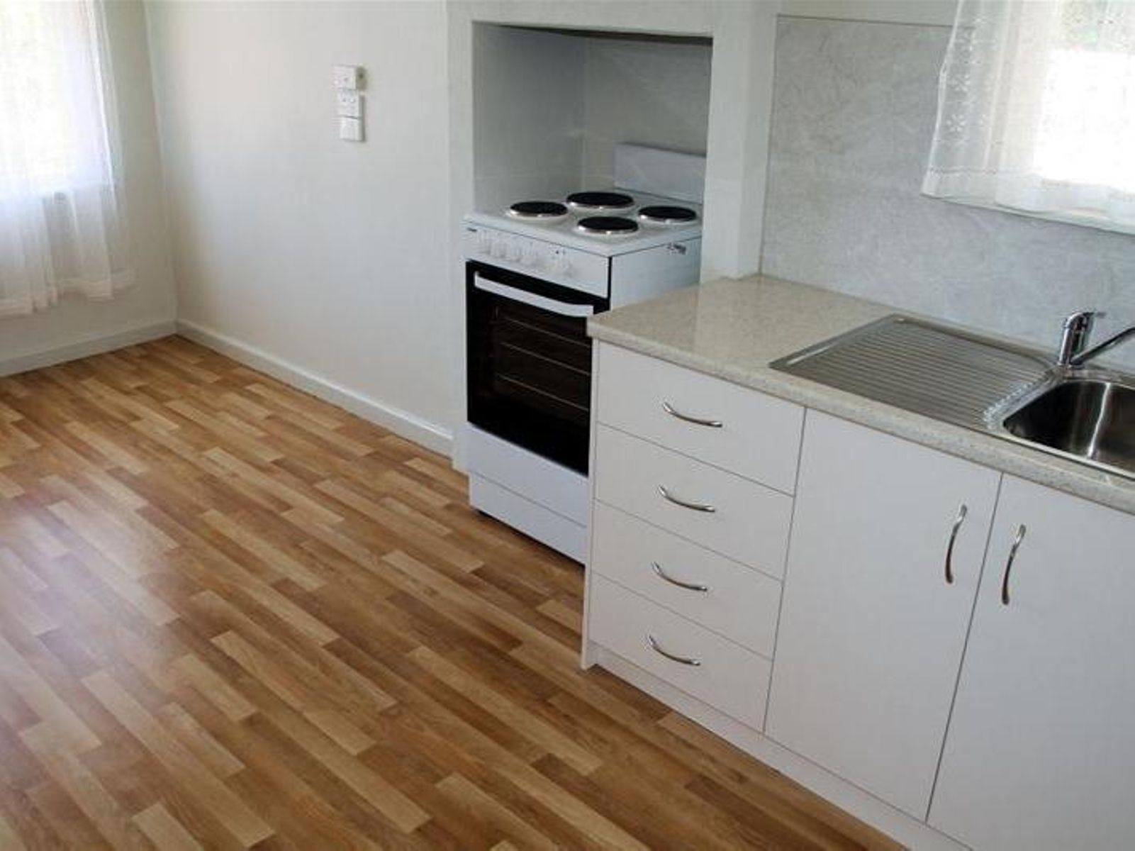 7 Westcliffs Avenue, Red Cliffs - Thumbnail 4