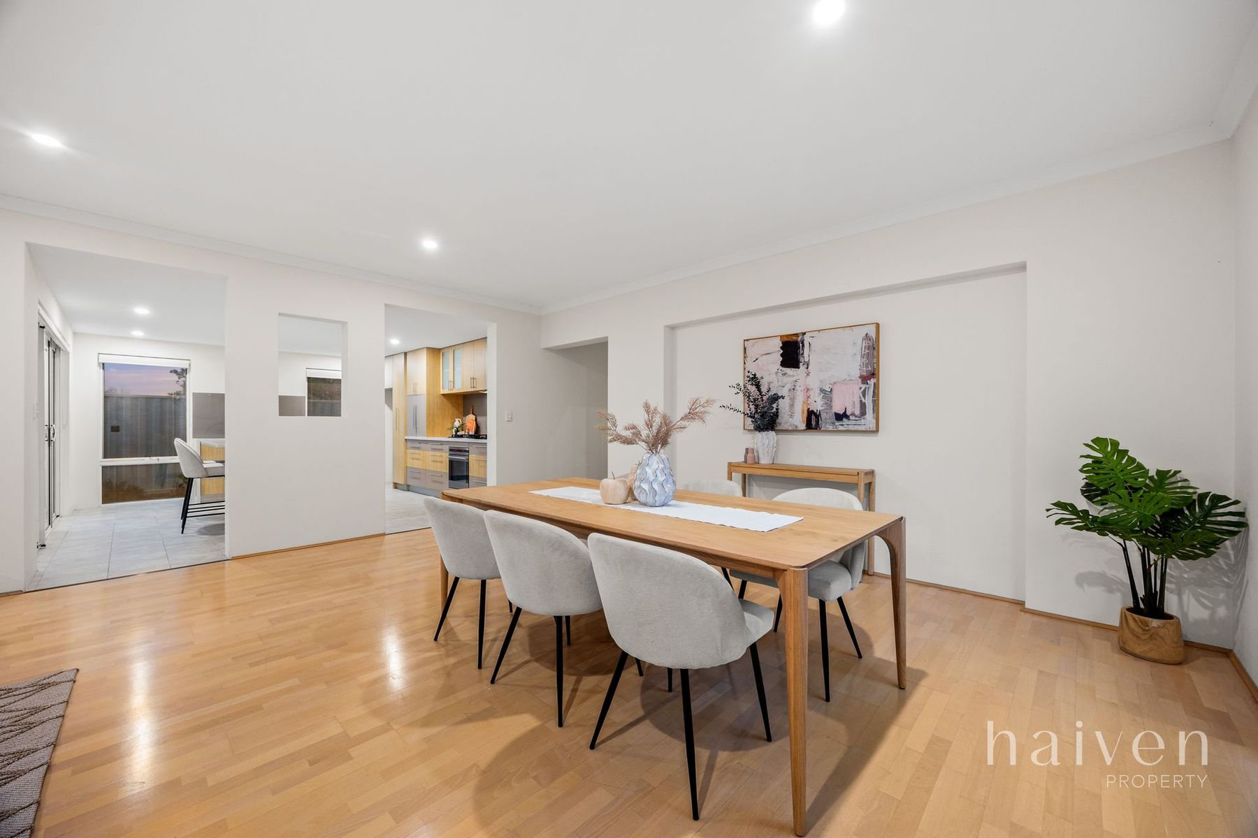 15 web 7 Dandenong Rd, Attadale 14