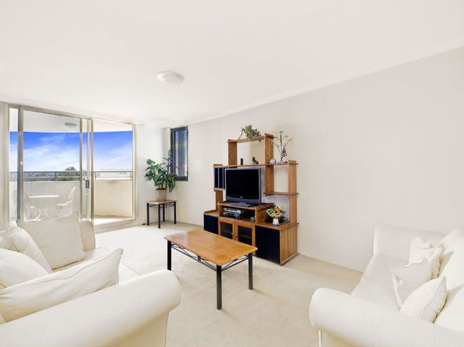21/14 Brown Street, Chatswood NSW 2067, Chatswood - Thumbnail 2