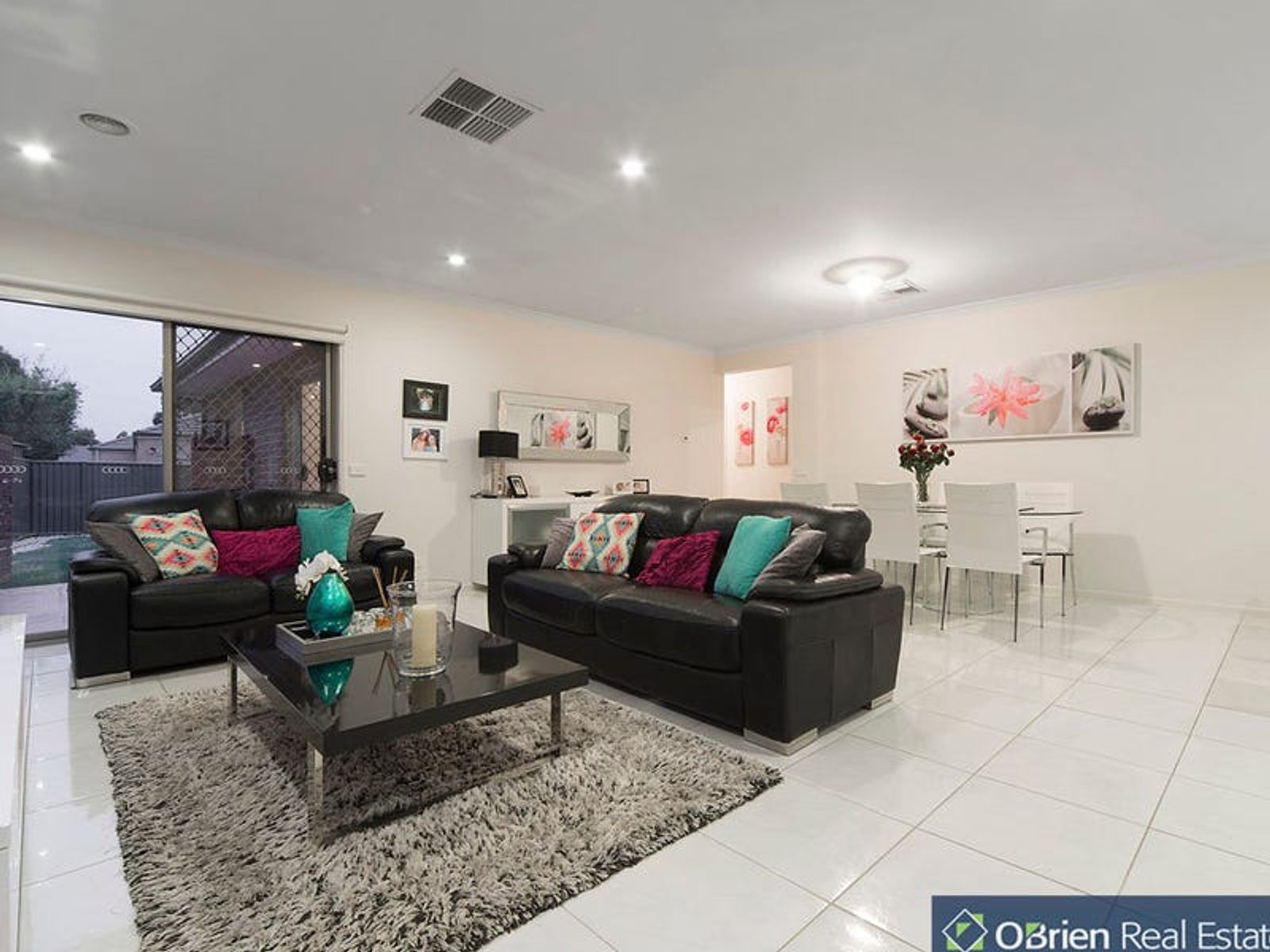 42 Sabel Drive, Cranbourne North, VIC 3977, Cranbourne North - Thumbnail 3