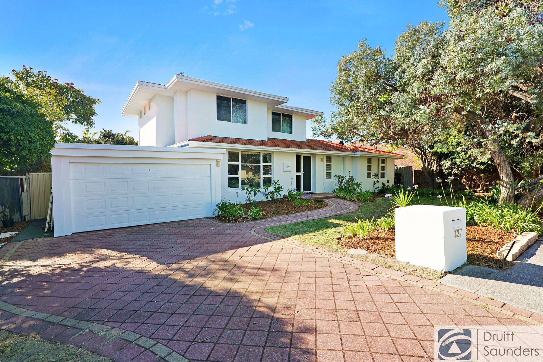 127 Birchwood Avenue, Woodlands WA 6018