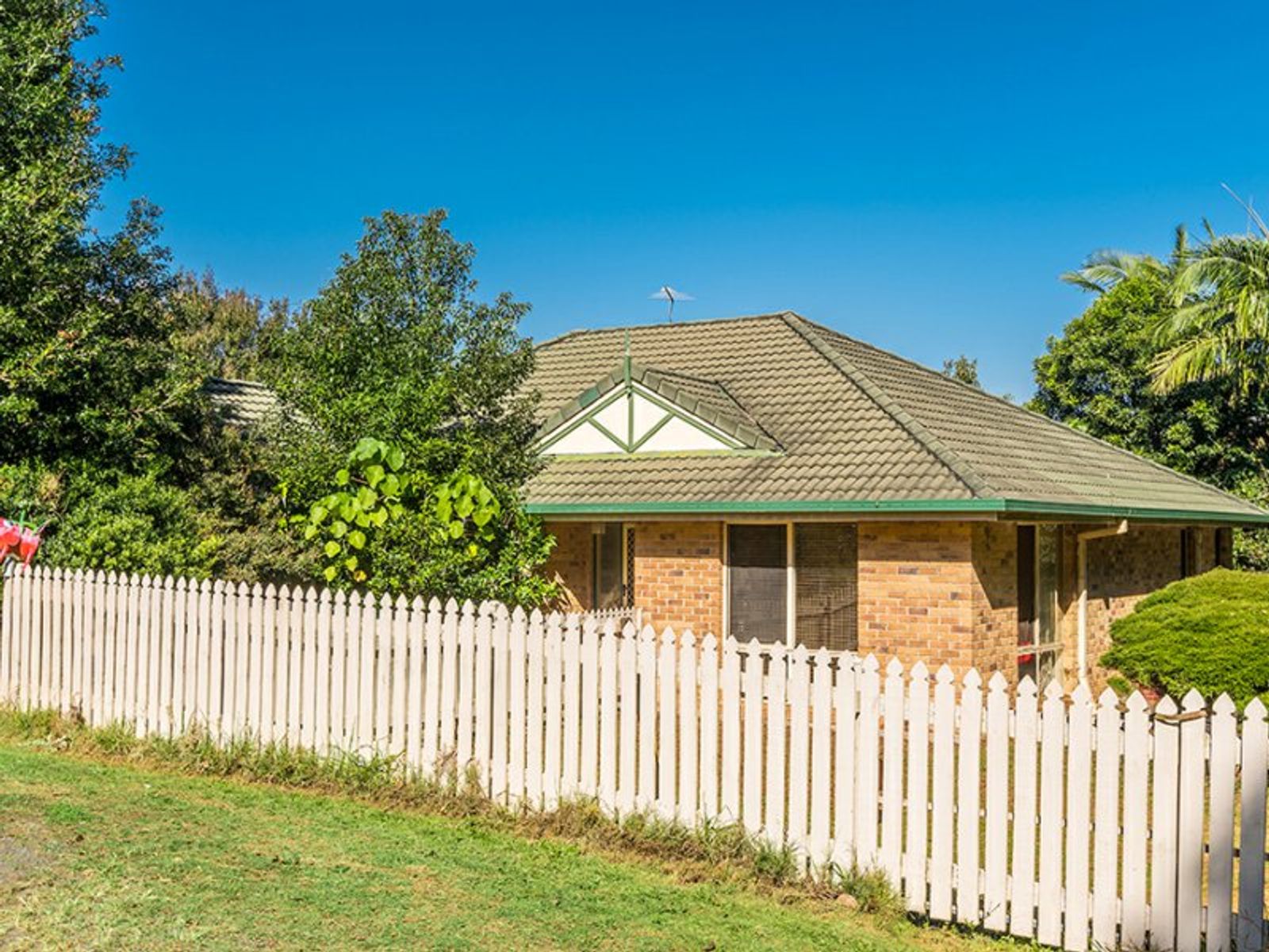 13 Avalon Avenue, Clunes - Thumbnail 7