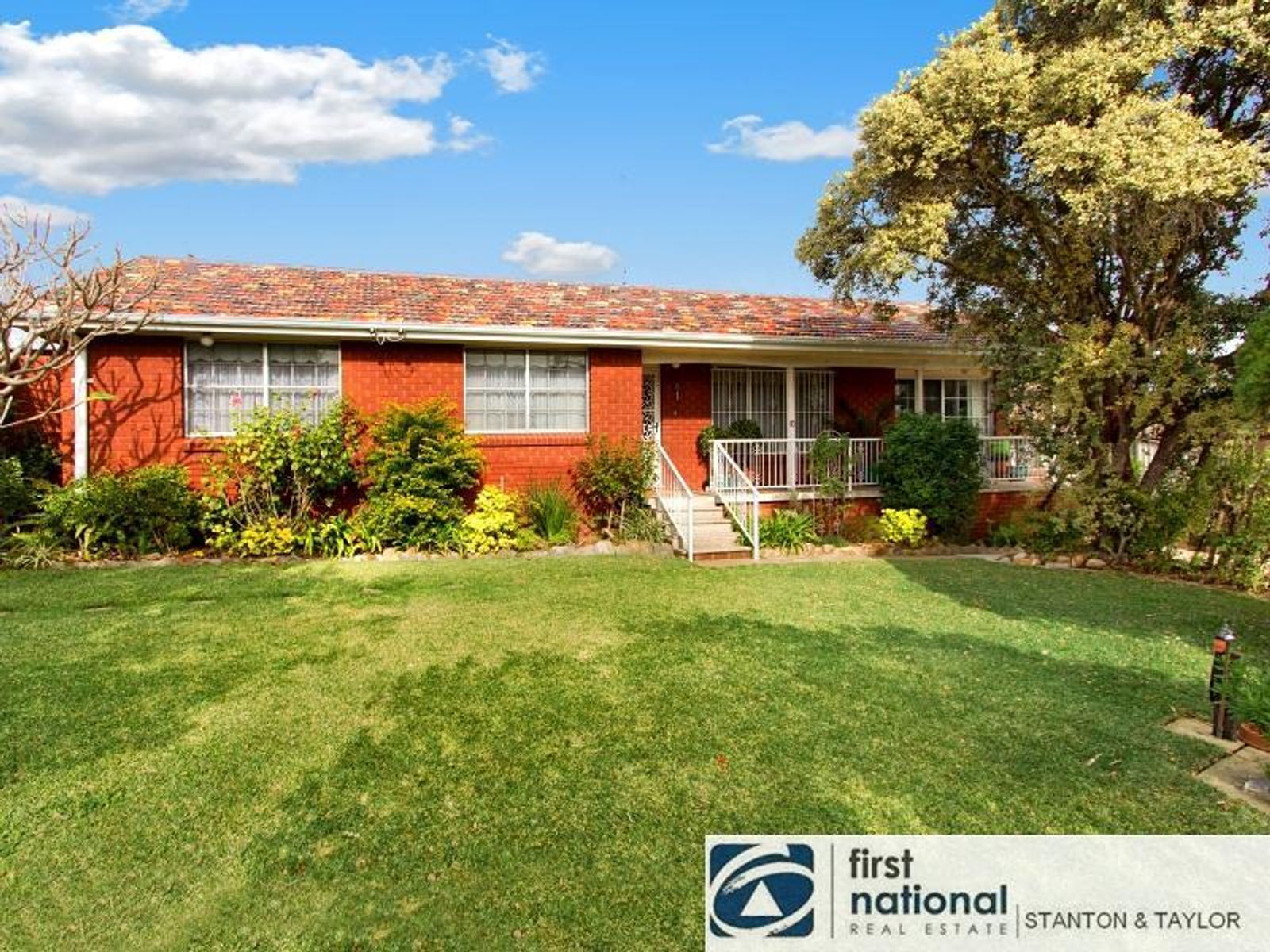 10 Treetops Avenue, South Penrith - Thumbnail 4