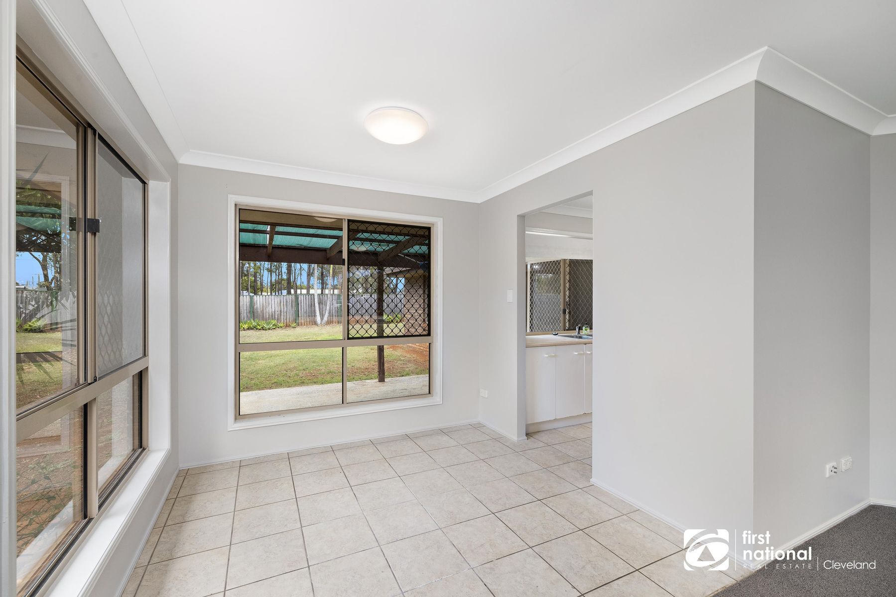 33 Juanita Street, Birkdale QLD 4159, Birkdale - Thumbnail 3