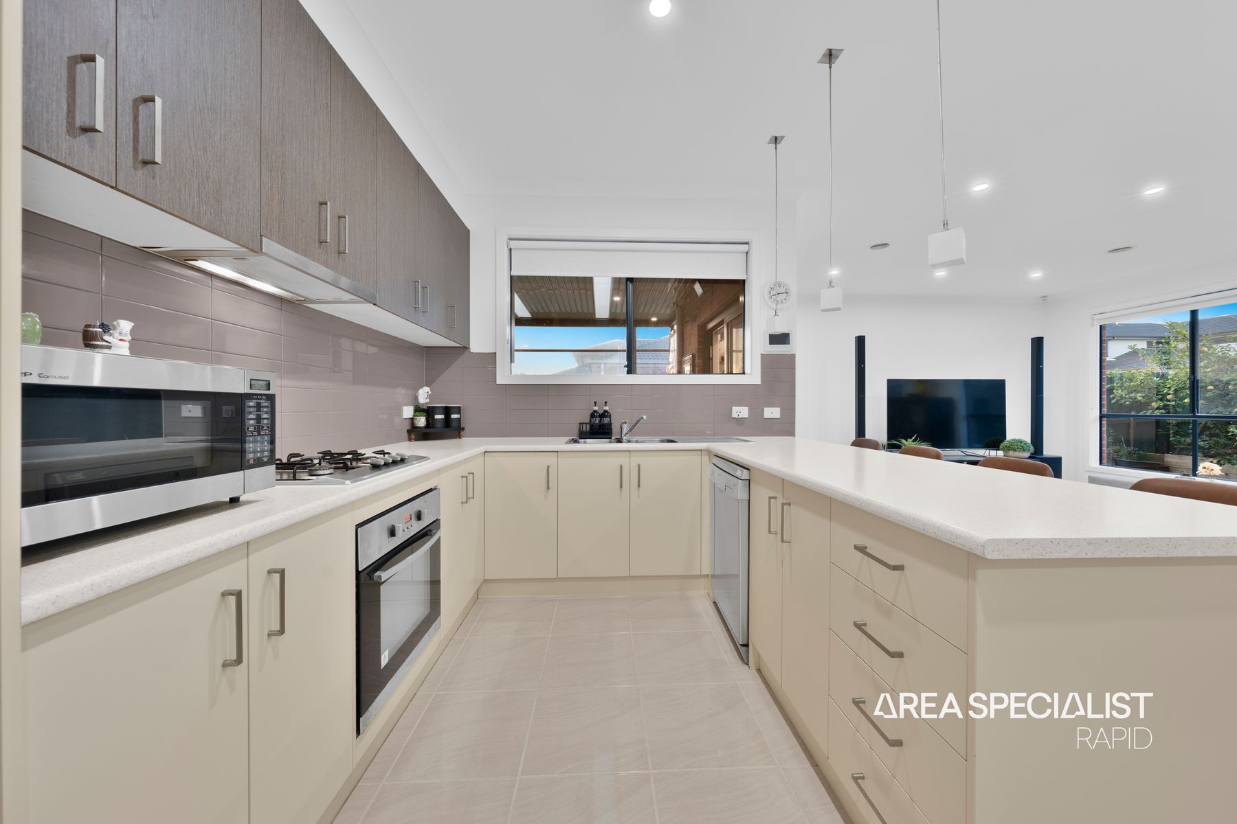 51 Olive Road, Hampton Park, VIC 3976, Hampton Park - Thumbnail 4