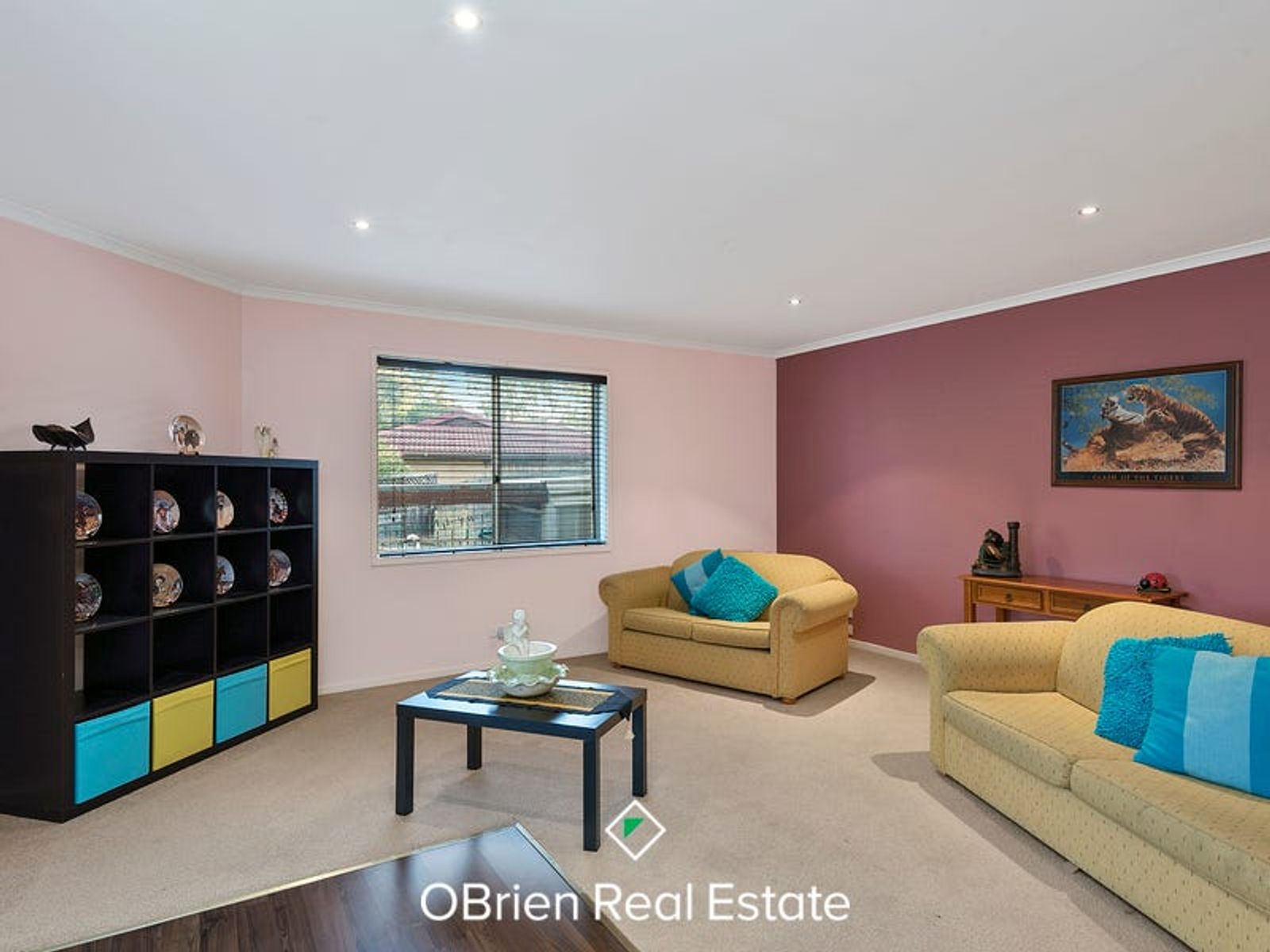 6 Amalfi Drive, Endeavour Hills, VIC 3802, Endeavour Hills - Thumbnail 2