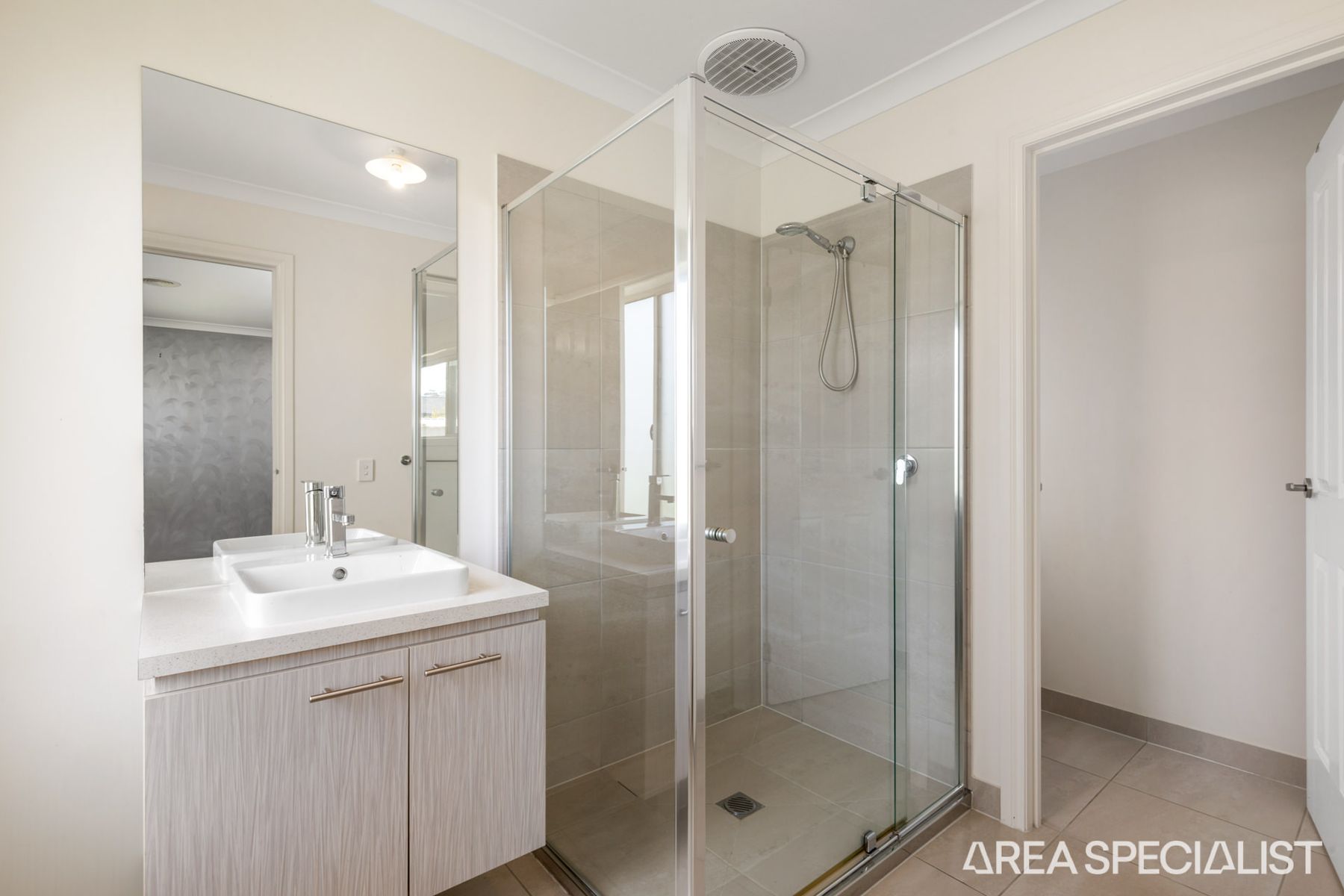 15 Uneta Court, Lovely Banks, VIC 3213, Lovely Banks - Thumbnail 8