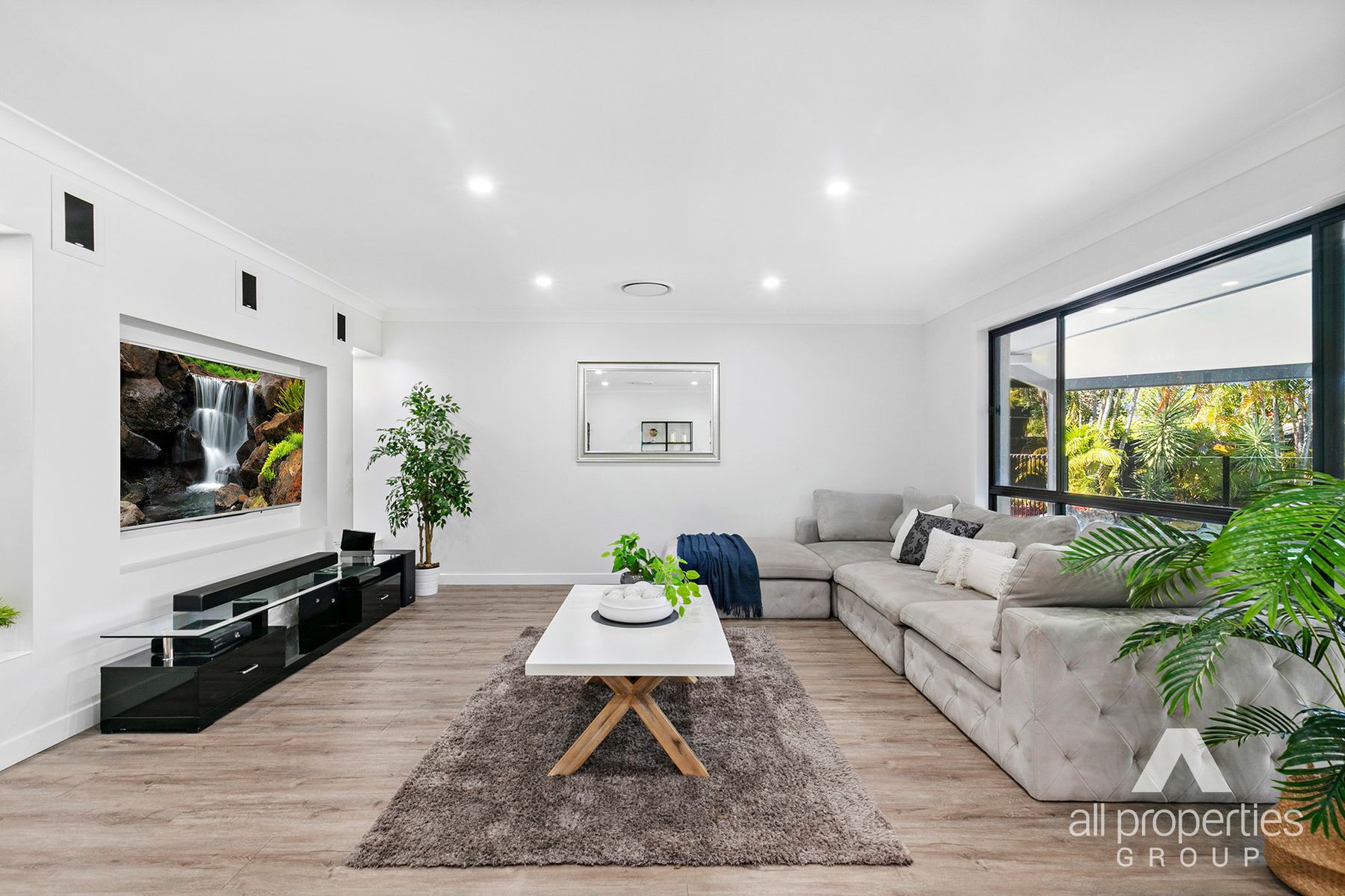 118 Monterey Keys Drive, Helensvale, QLD 4212, Helensvale - Thumbnail 5