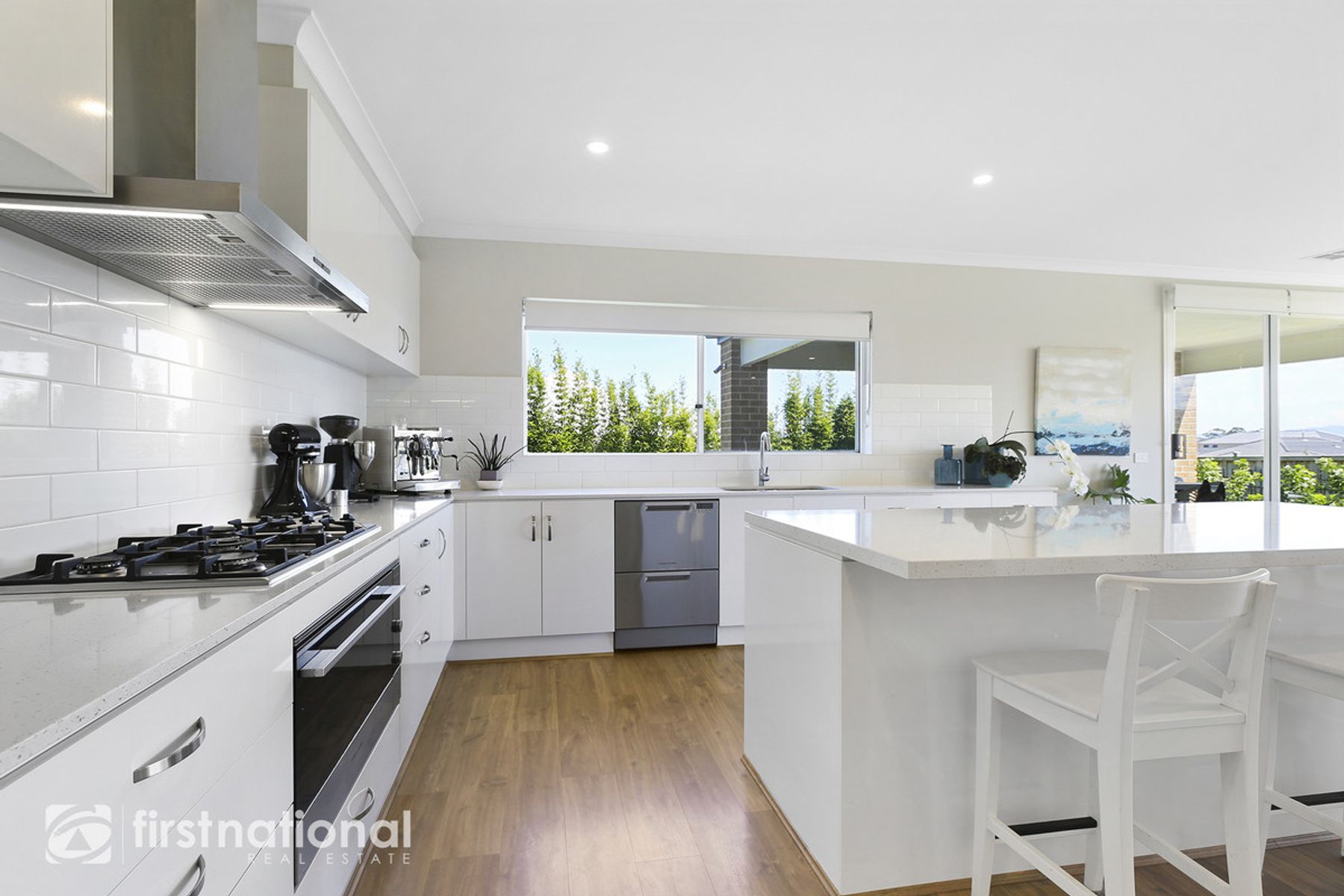 14 Sheraton Rise, Drouin, VIC 3818, Drouin - Thumbnail 5