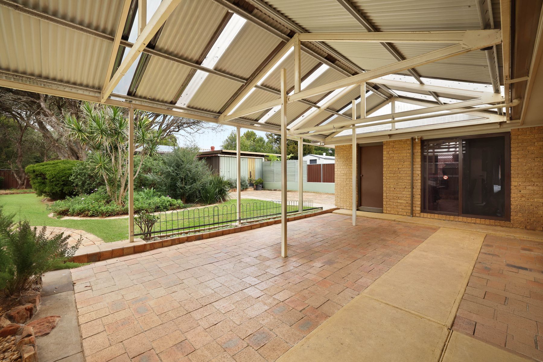 48 Westbourne Avenue, Thirlmere NSW 2572, Thirlmere - Thumbnail 3