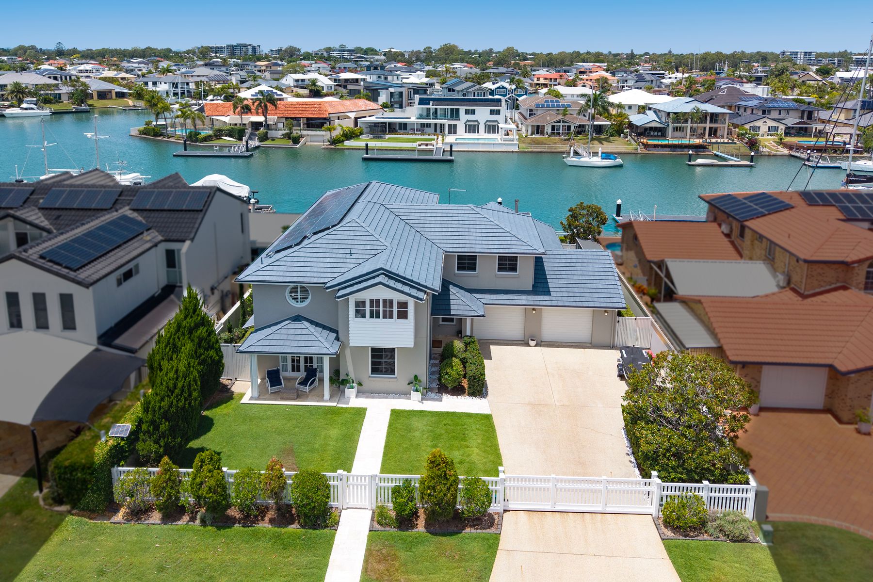 42 Seacrest Court, Raby Bay QLD 4163, Cleveland - Thumbnail 2