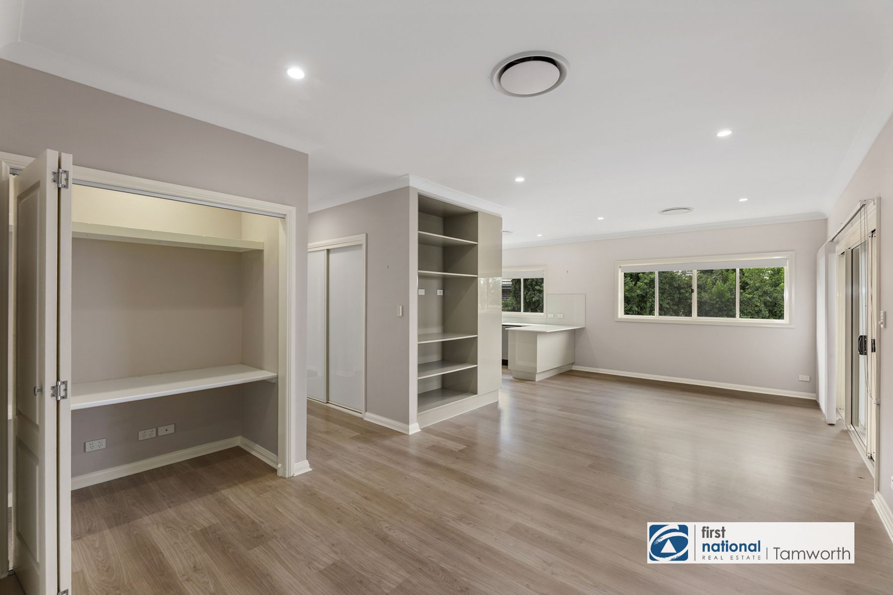 29 Boulevard Place, Tamworth NSW 2340, Tamworth - Thumbnail 3