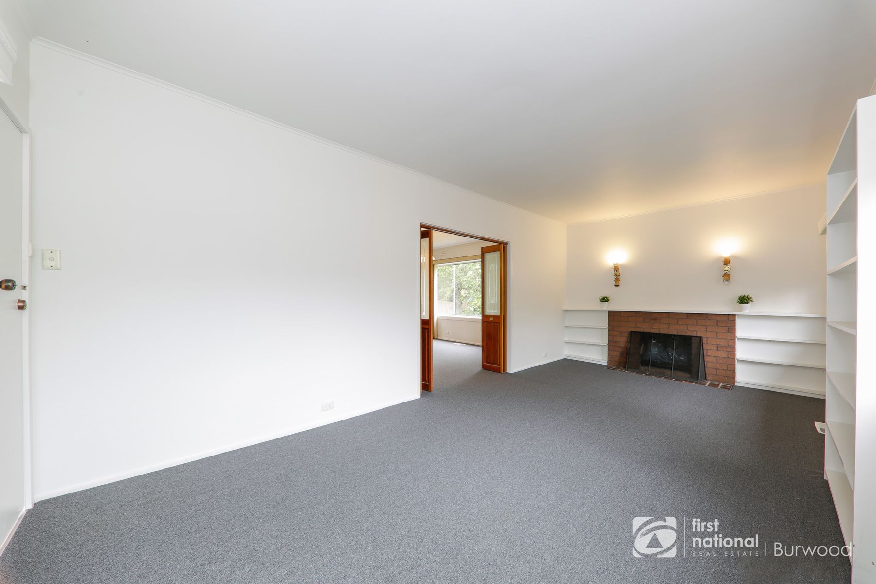 35 Kinnoull Grove, Glen Waverley VIC 3150, Glen Waverley - Thumbnail 3