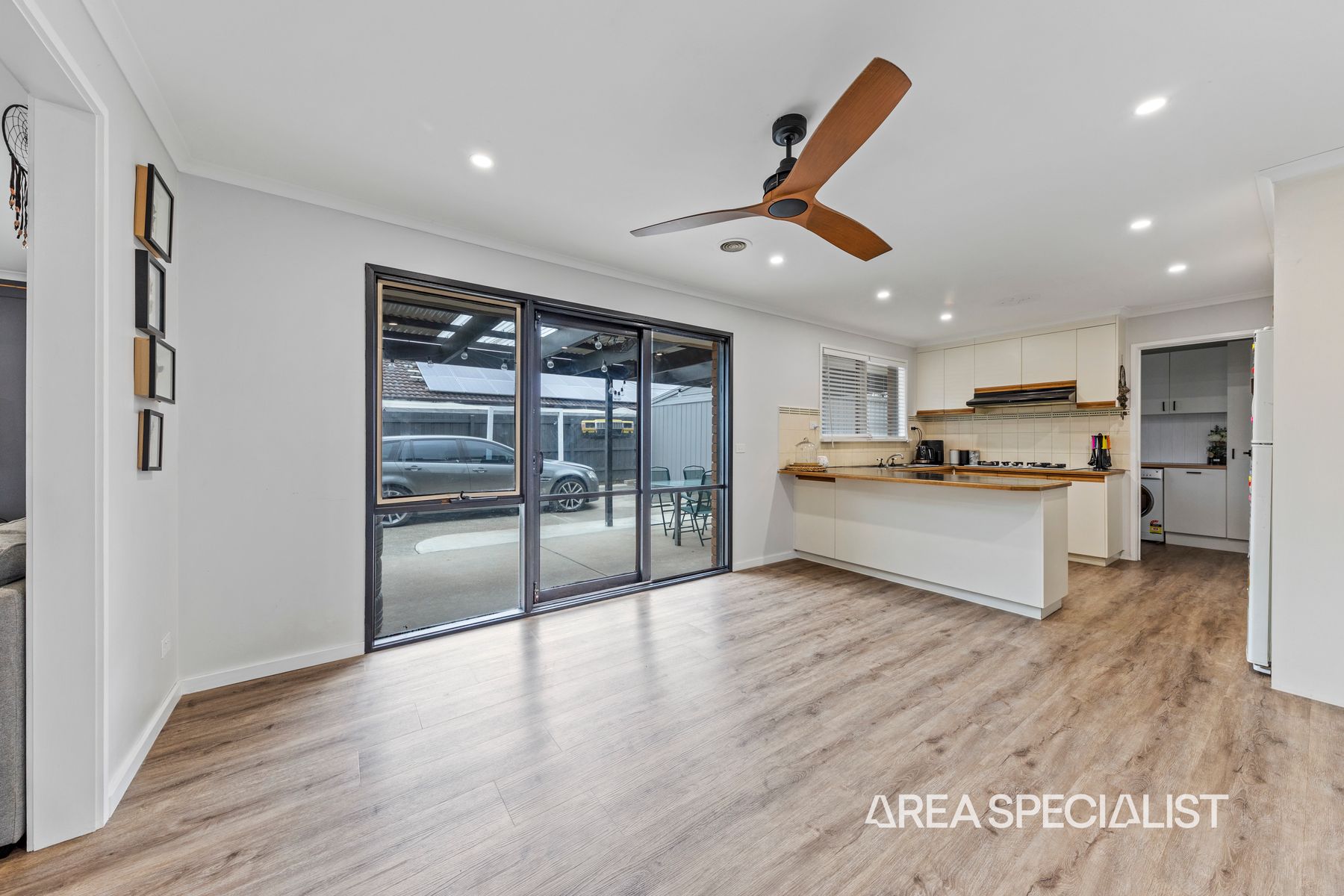15 Dunbarton Drive, Pakenham, VIC 3810, Pakenham - Thumbnail 8