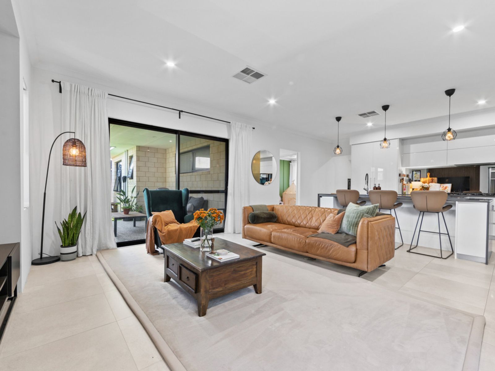 60 Hickman Drive, Piara Waters WA 6112, Piara Waters - Thumbnail 7