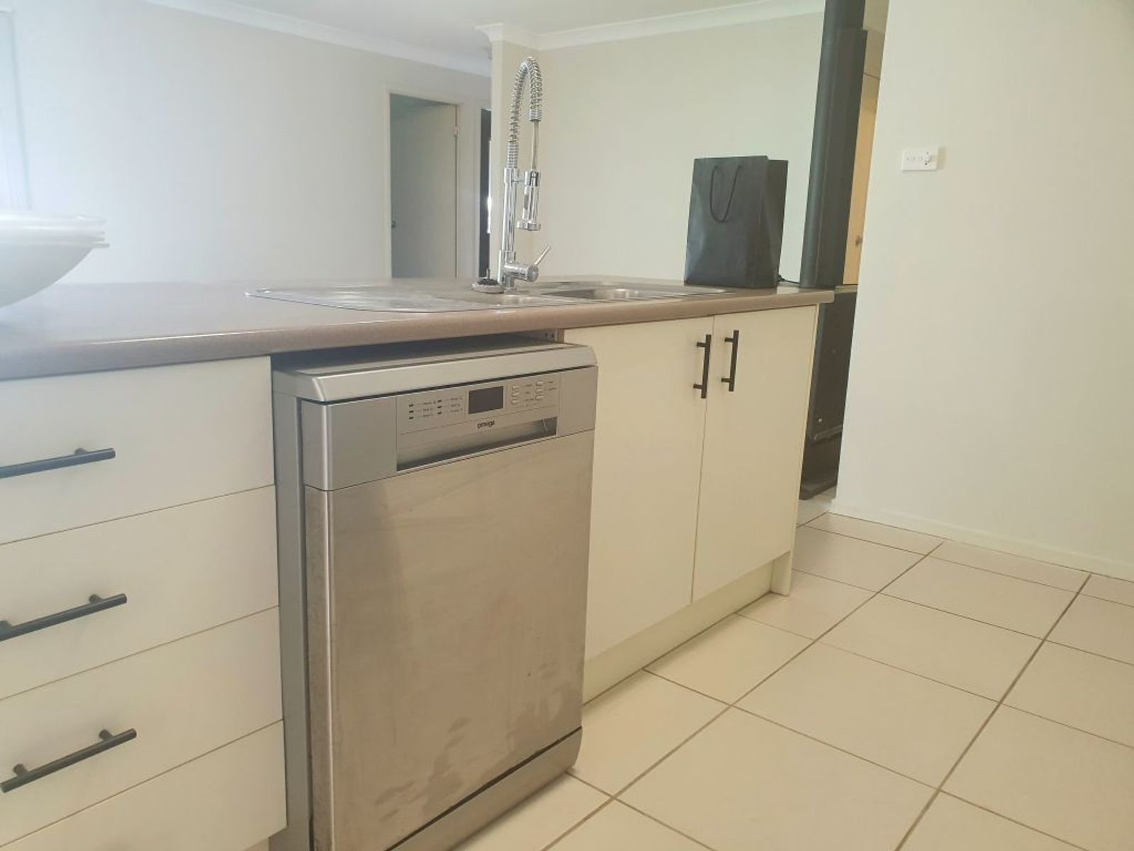 24 Chivers Circuit, Muswellbrook NSW 2333, Muswellbrook - Thumbnail 5