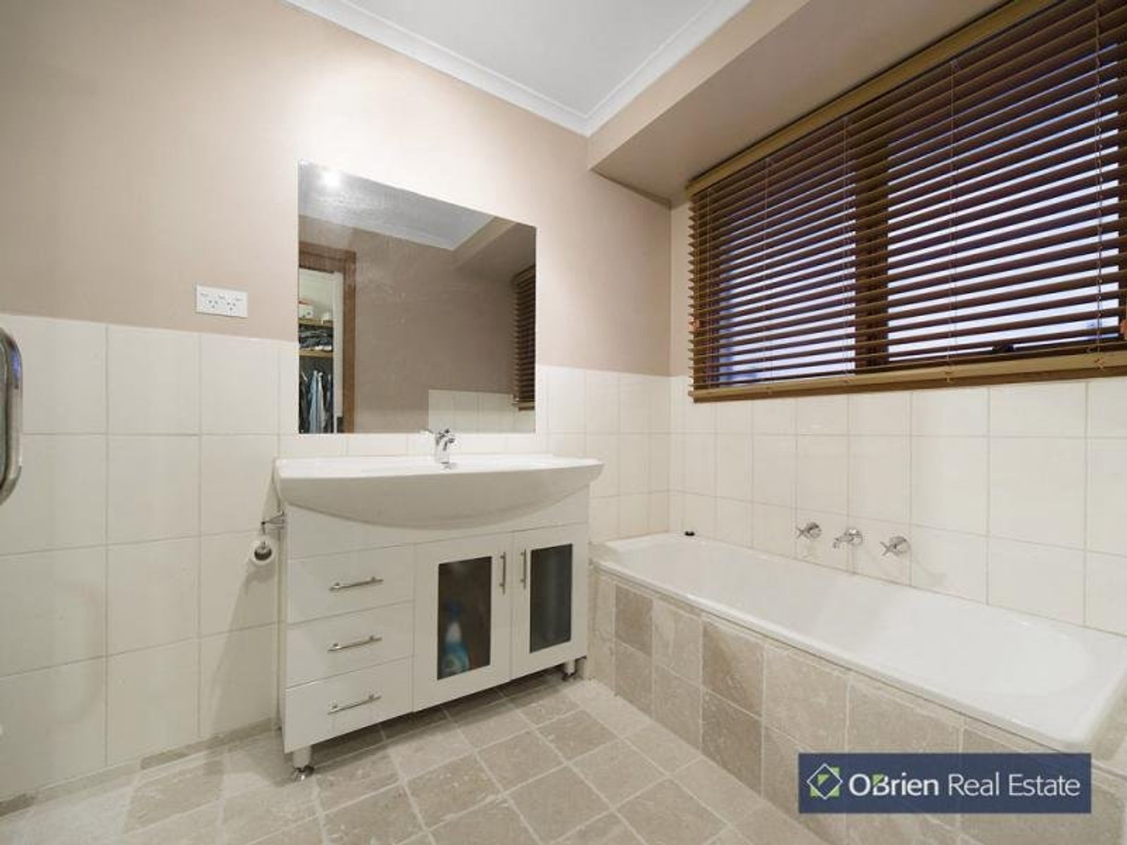 7 Struan Street, Endeavour Hills, VIC 3802, Endeavour Hills - Thumbnail 6