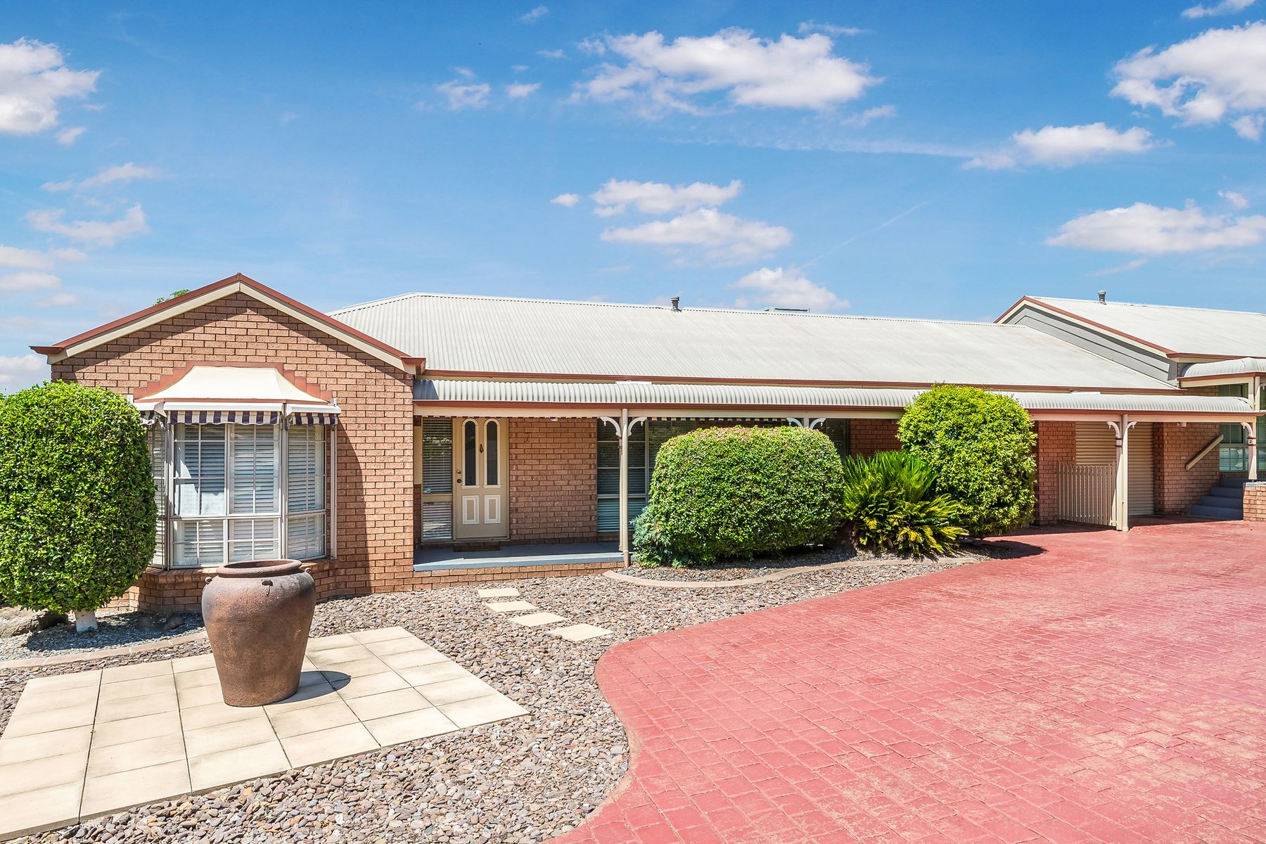 1/7 Paperbark Court, Strathdale, VIC 3550, Strathdale - Thumbnail 2