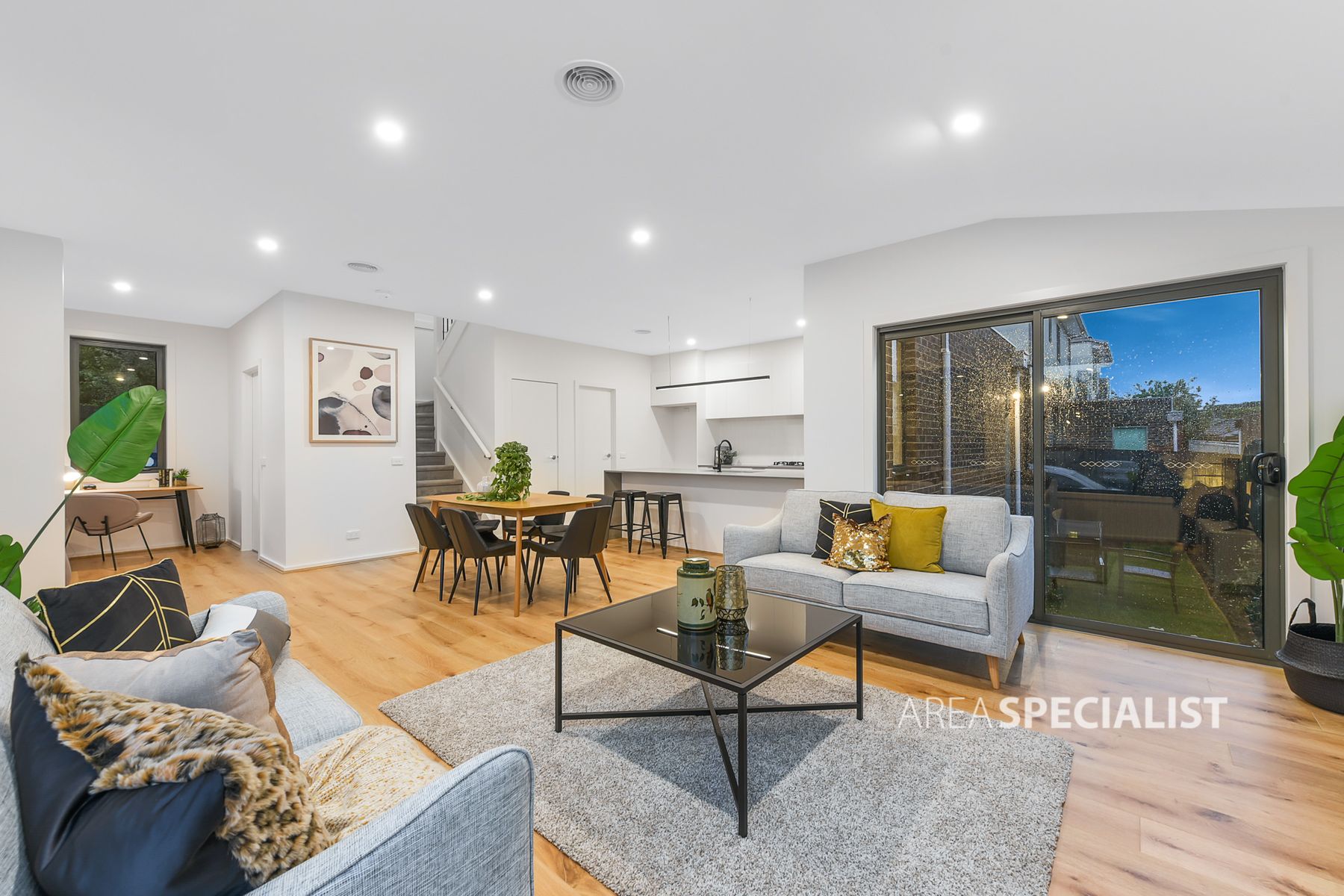 1/11 Burrows Avenue, Dandenong, VIC 3175, Dandenong - Thumbnail 2