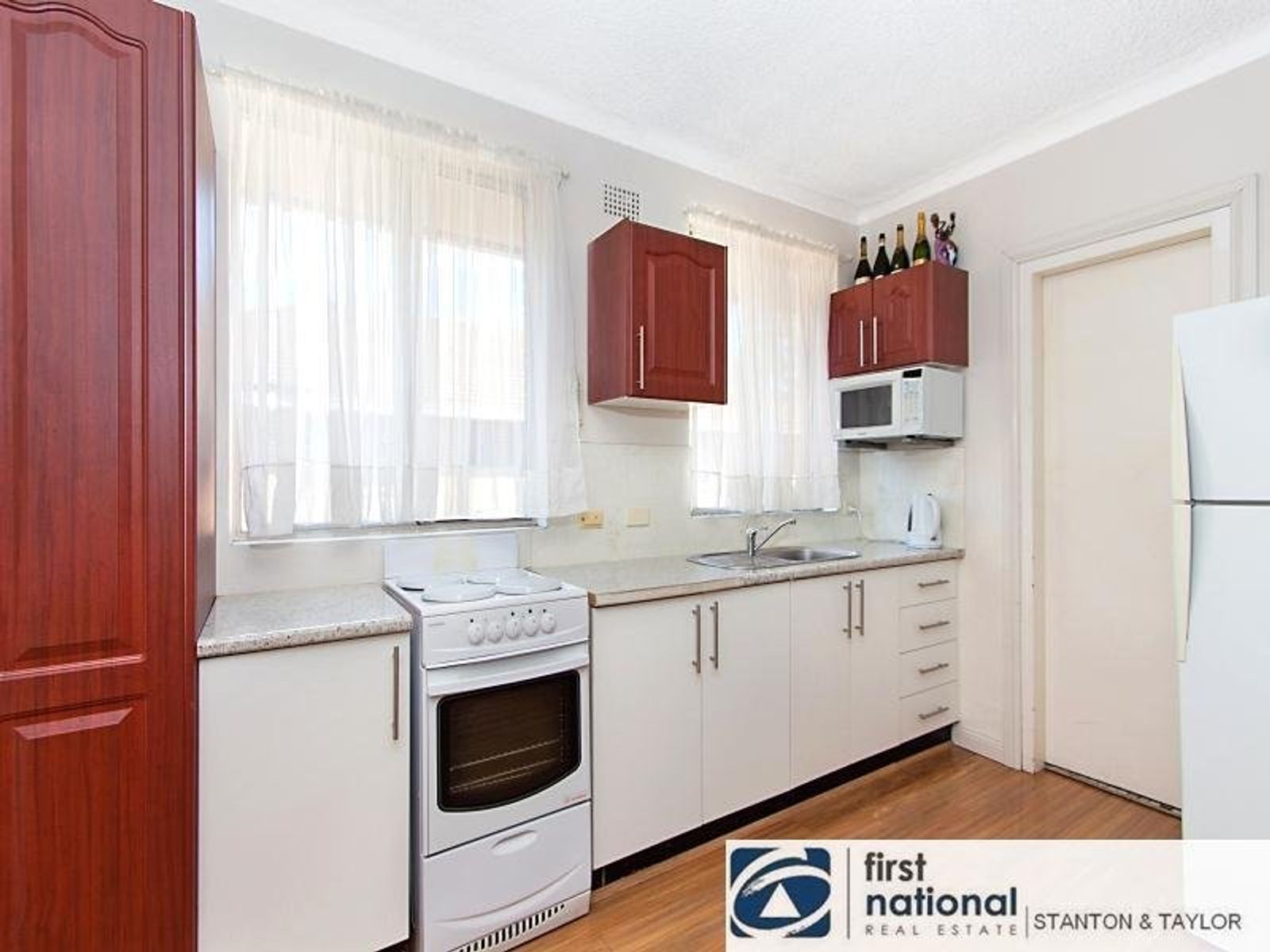 6/158-160 Great Western Highway, Kingswood - Thumbnail 4