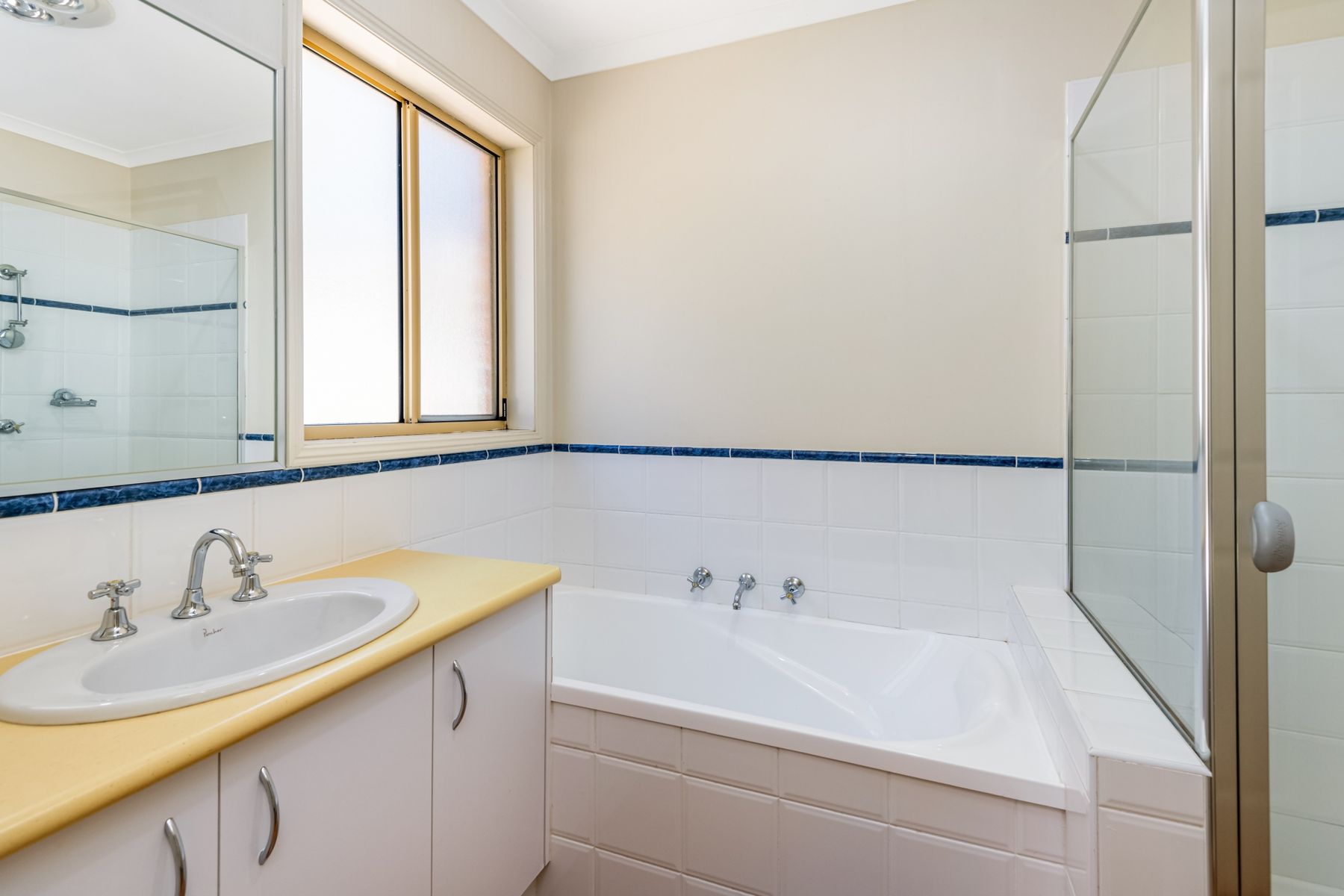 13b Grevillea Avenue, Kangaroo Flat VIC 3555, Kangaroo Flat - Thumbnail 5
