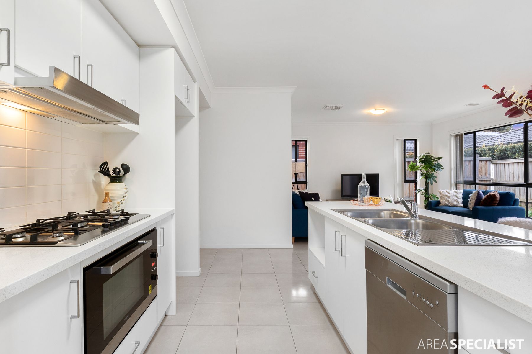 130 Haze Drive, Point Cook, VIC 3030, Point Cook - Thumbnail 7
