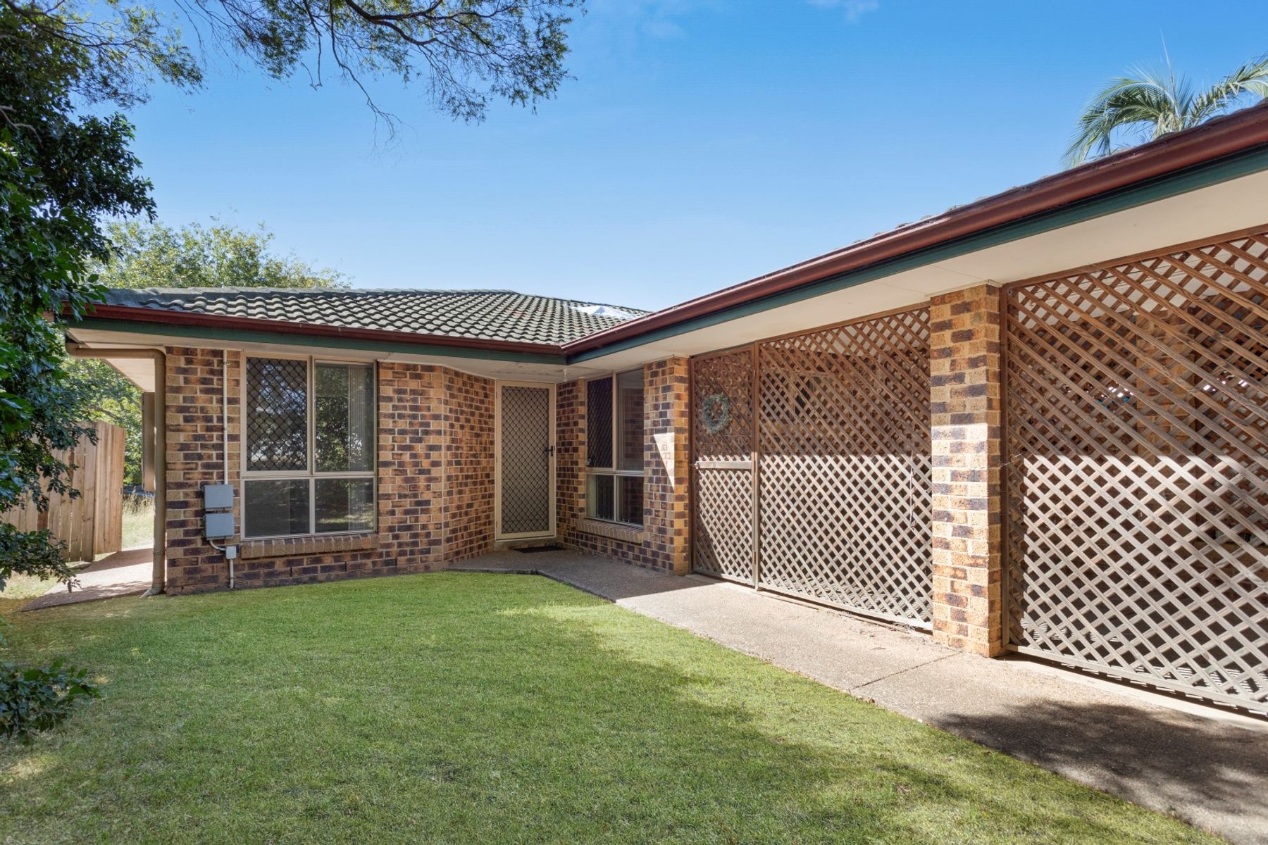 18 Elms Street, Bundamba QLD 4304, Bundamba - Thumbnail 2