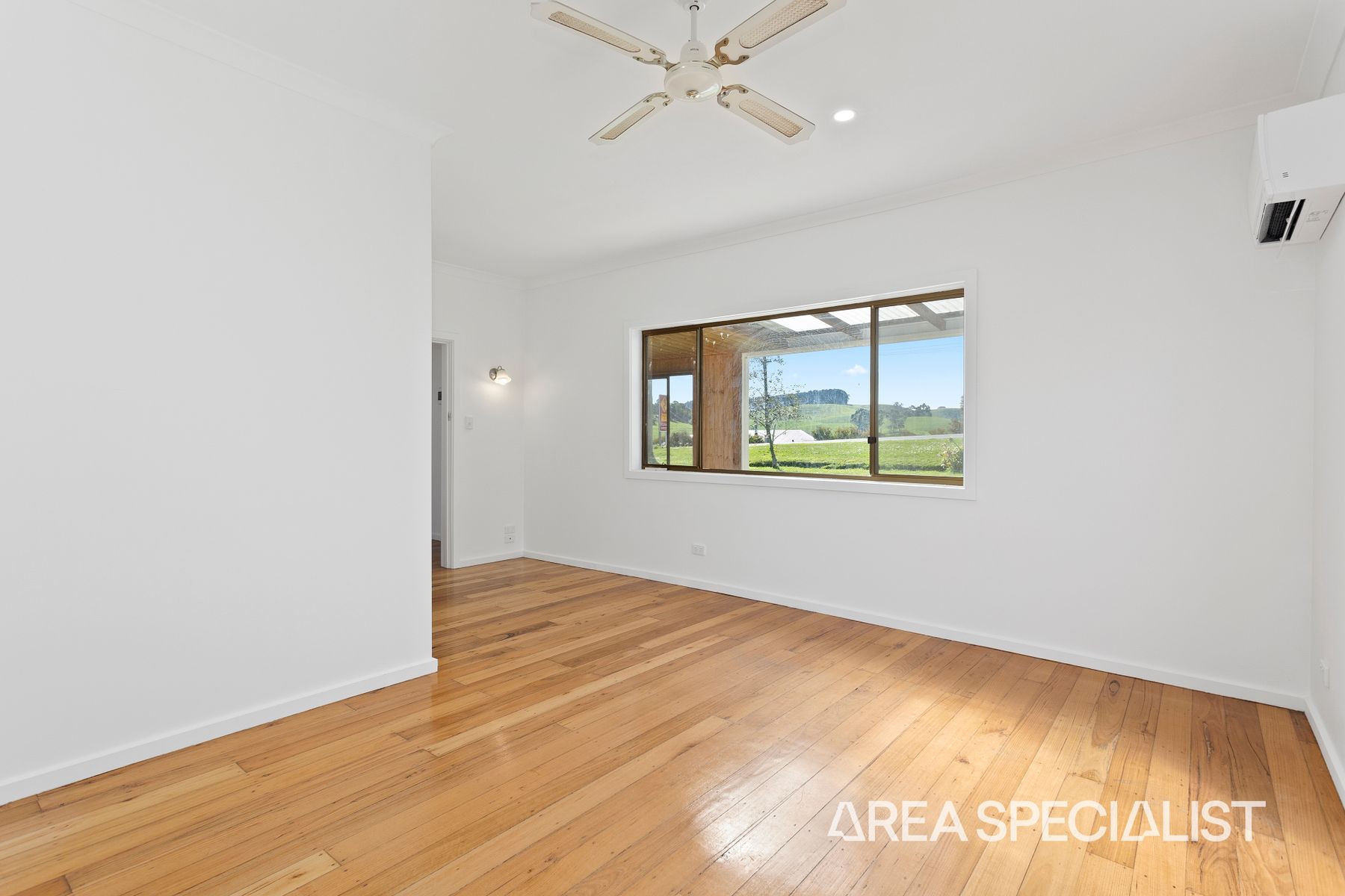 23 Warragul Road, Korumburra, VIC 3950, Korumburra - Thumbnail 6