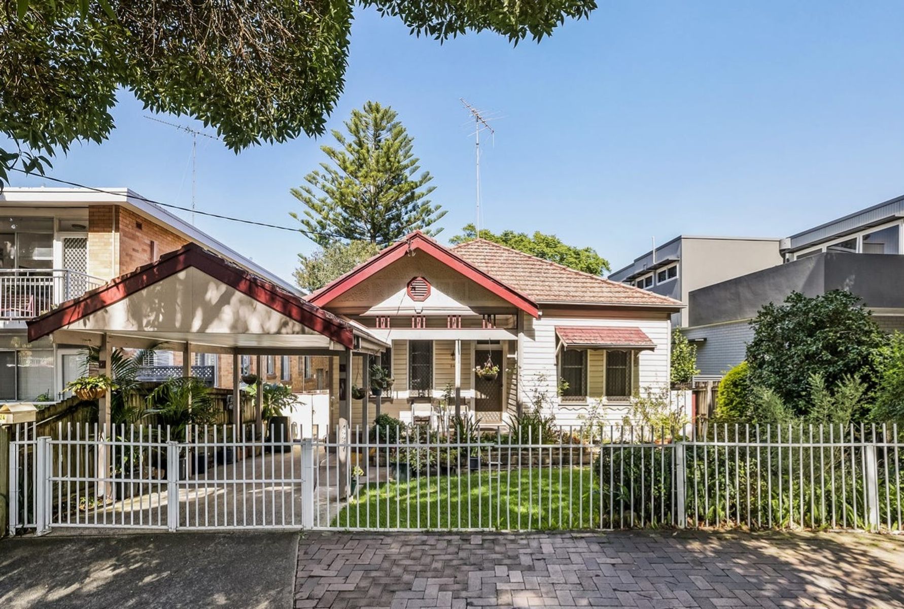 24 Ness Avenue, Dulwich Hill, NSW 2203