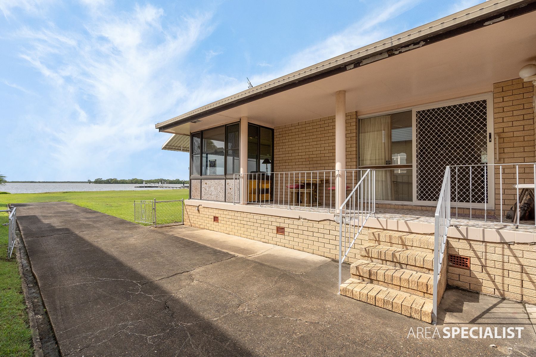 44 Warana Avenue, Steiglitz, QLD 4207, Steiglitz - Thumbnail 4
