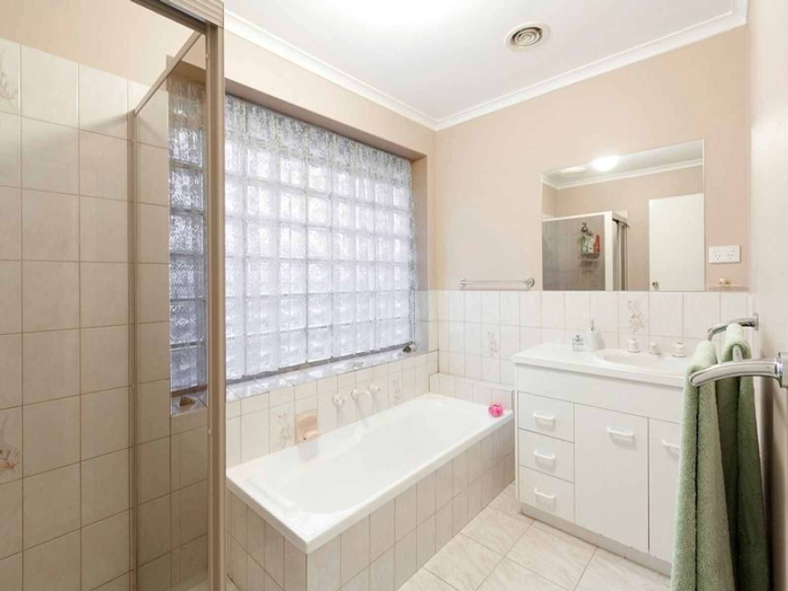 31 Hickman Avenue, Aspendale Gardens, VIC 3195, Aspendale Gardens - Thumbnail 7