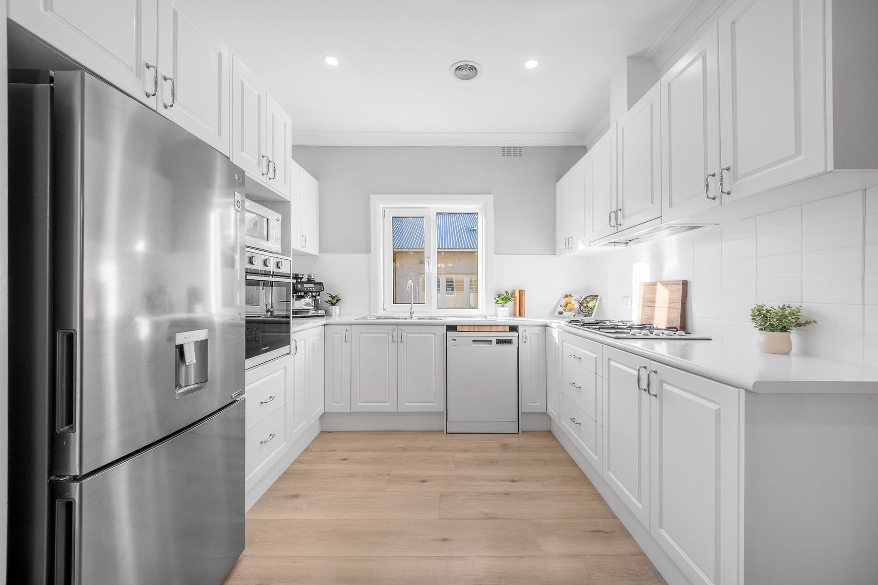43 Donald Road, Queanbeyan - Thumbnail 5