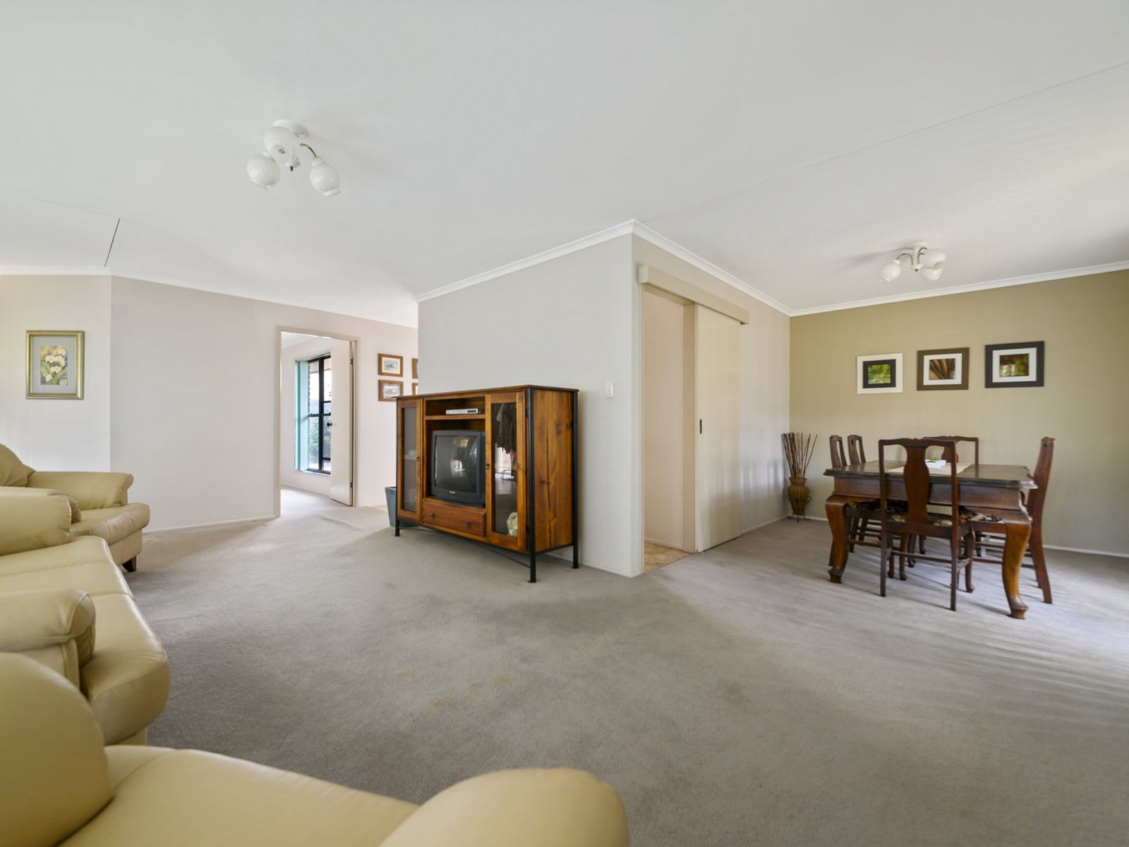 8 Arbutus Street, Killarney - Thumbnail 8