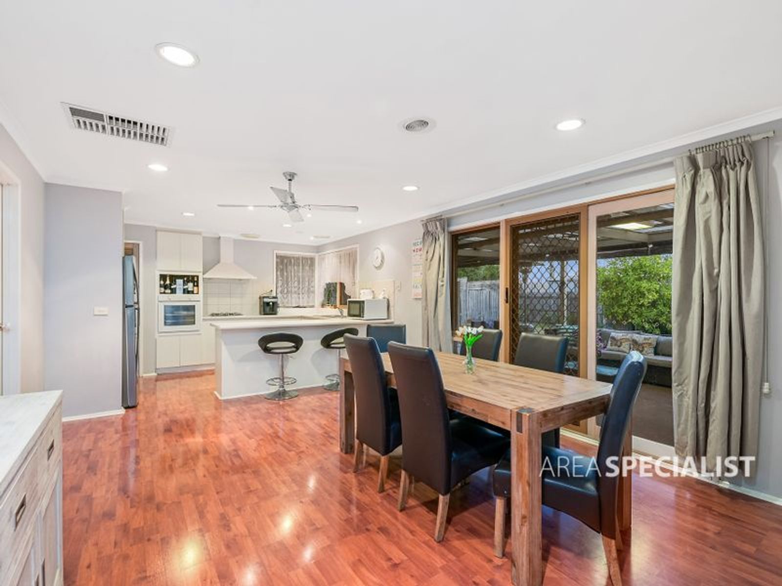 22 Plaistow Court, Cranbourne North, VIC 3977, Cranbourne North - Thumbnail 8