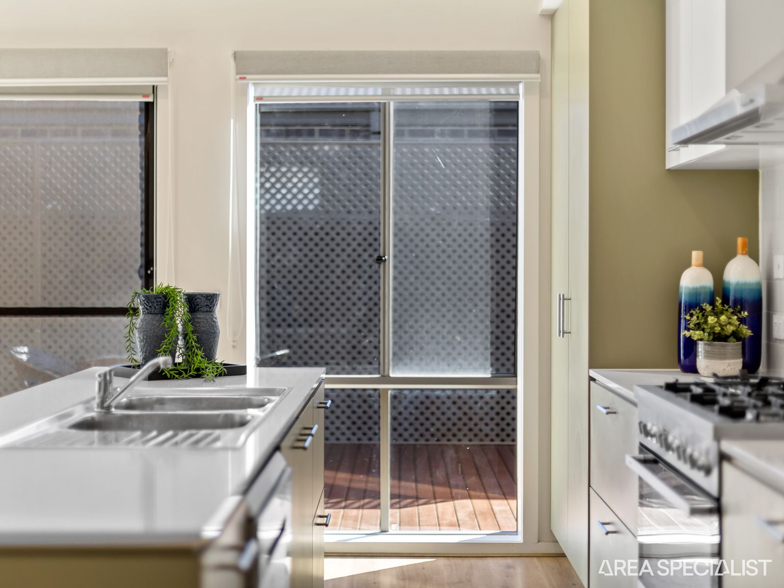 2 Blackscroft Road, Thornhill Park, VIC 3335, Thornhill Park - Thumbnail 7