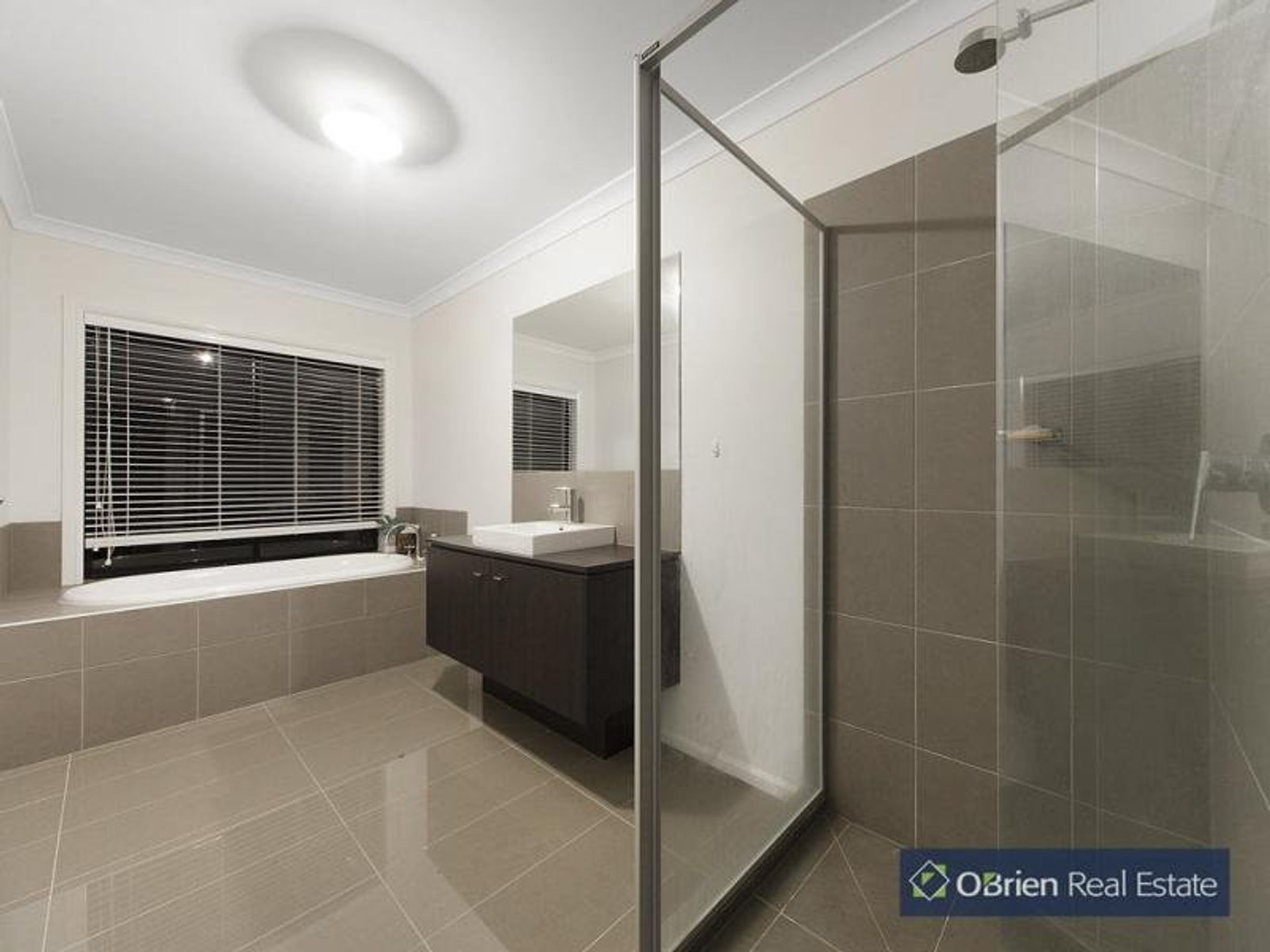 5 Loren Court, Endeavour Hills, VIC 3802, Endeavour Hills - Thumbnail 7