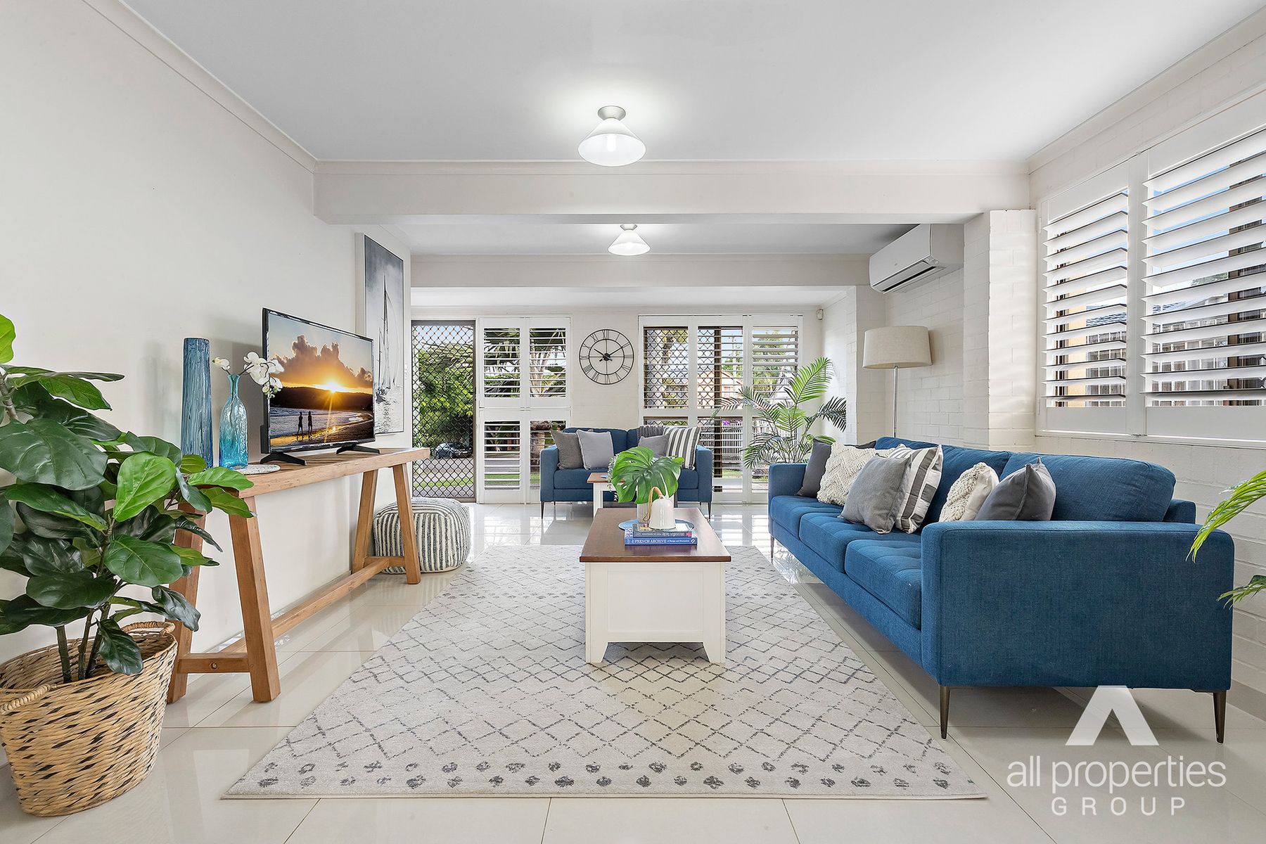 7 Paringa Court, Hillcrest QLD 4118, Hillcrest - Thumbnail 2