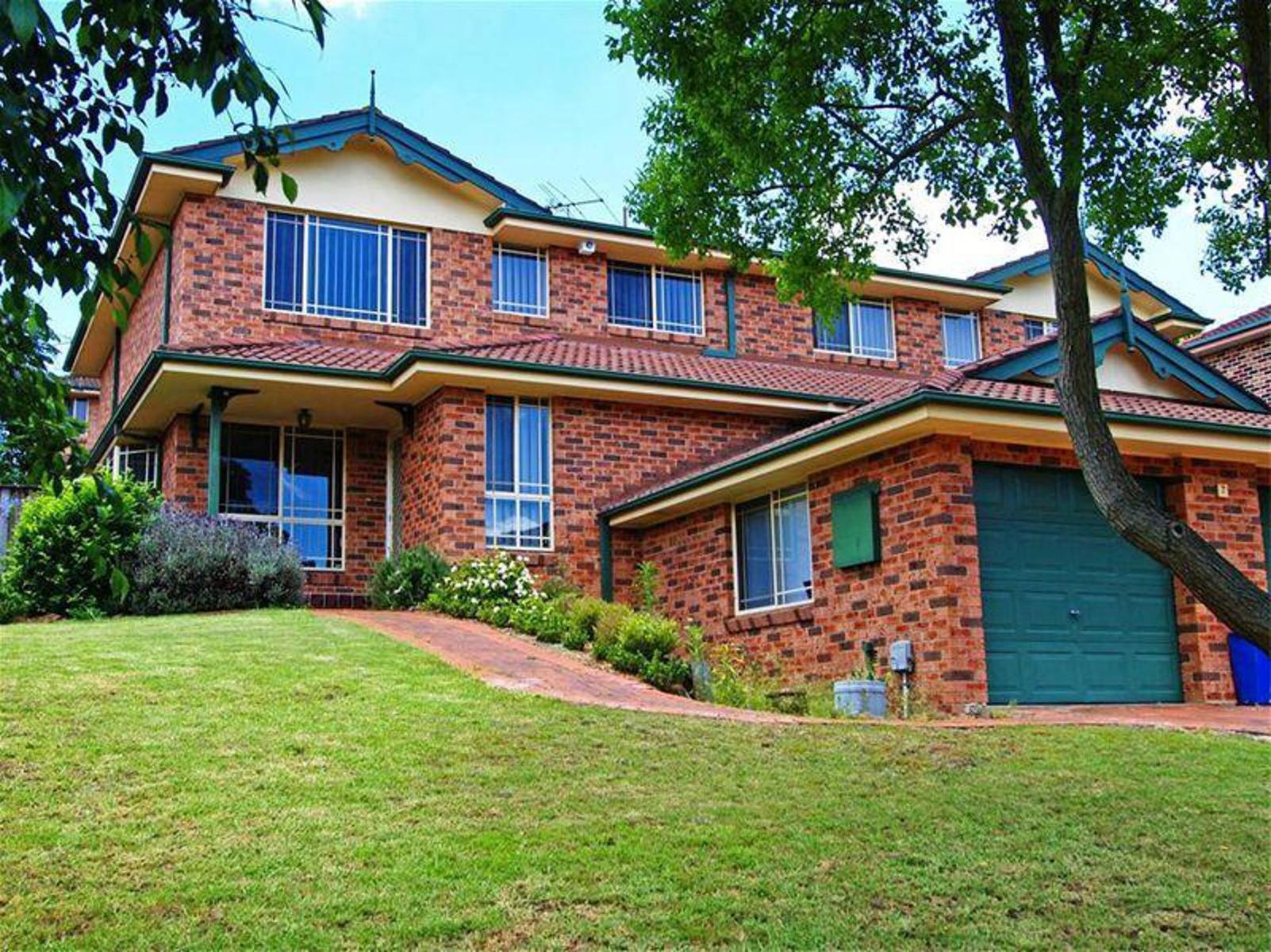 1/7 Gindurra  Avenue, Castle Hill NSW 2154