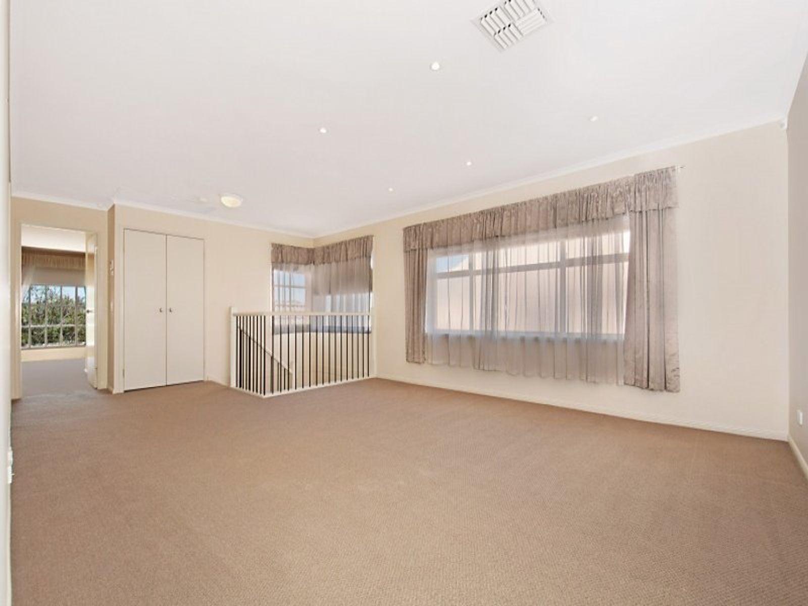 41 Parkview Drive, Mawson Lakes, SA 5095, Mawson Lakes - Thumbnail 5