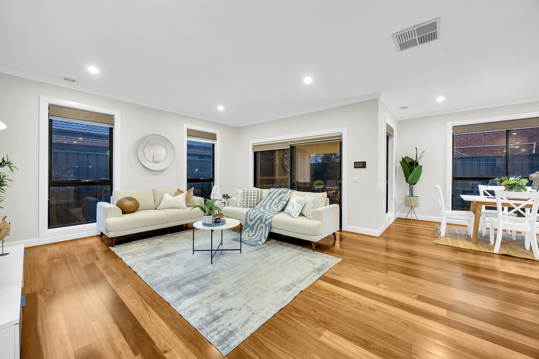 58 Hal Porter Terrace, Lynbrook, Lynbrook - Thumbnail 2