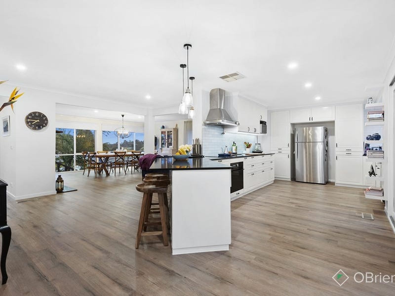 16 Glencaple Court, Endeavour Hills, VIC 3802, Endeavour Hills - Thumbnail 3