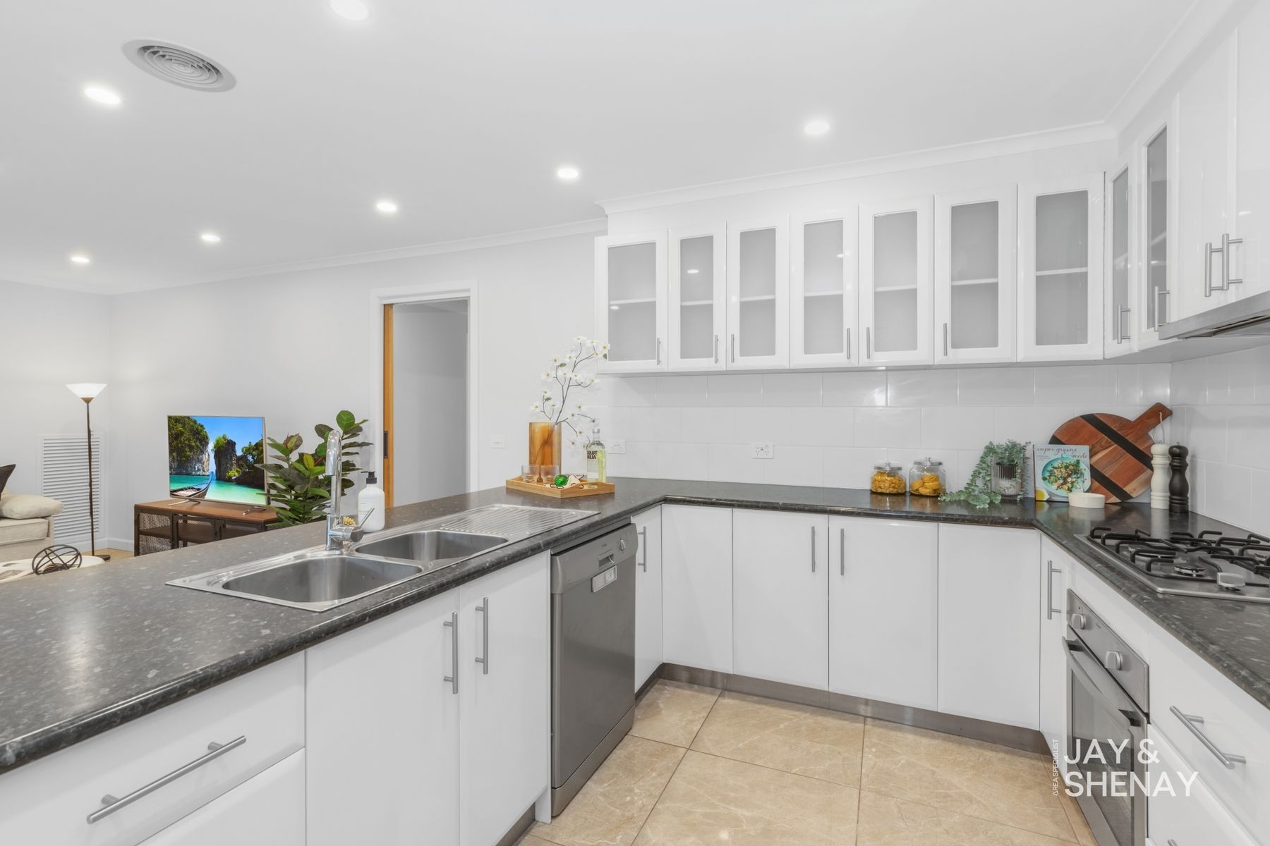 368 James Cook Drive, Endeavour Hills, VIC 3802, Endeavour Hills - Thumbnail 6