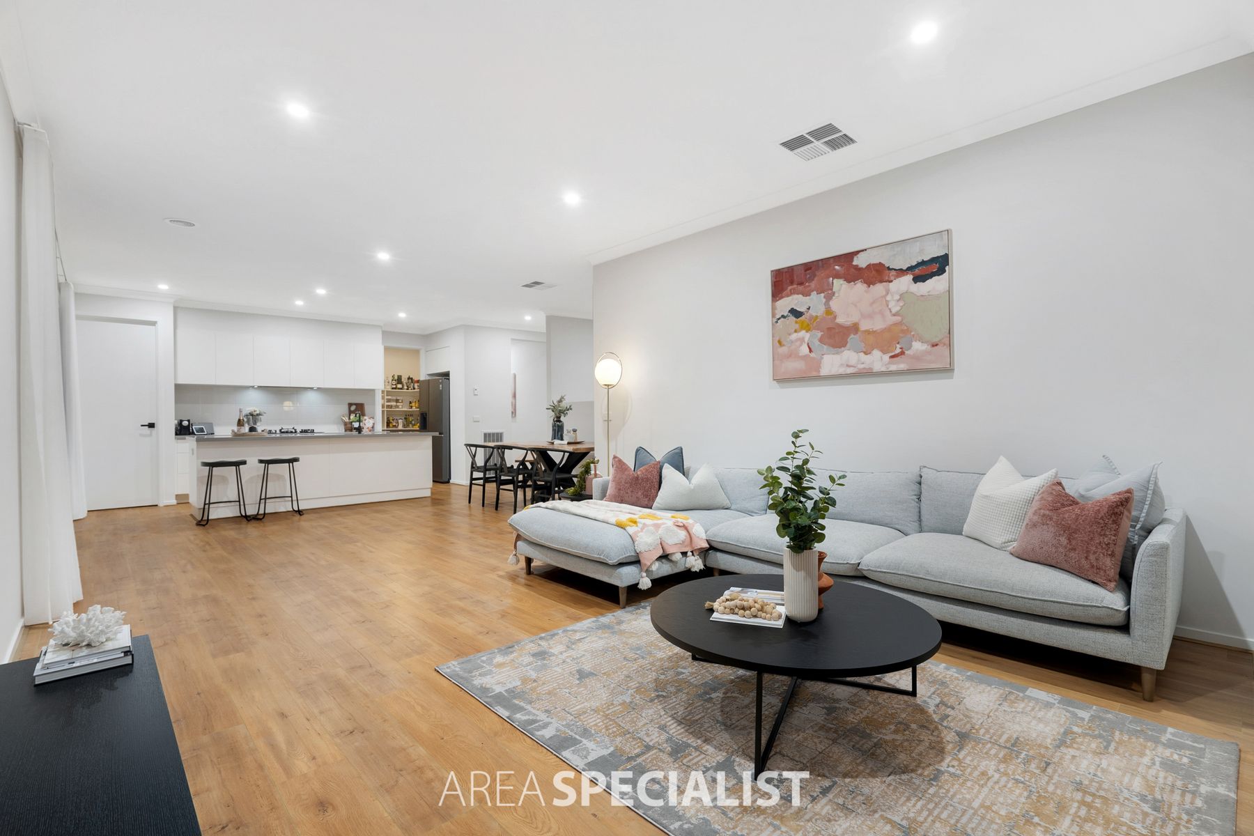 5 Carcoola Rise, Clyde North, VIC 3978, Clyde North - Thumbnail 8