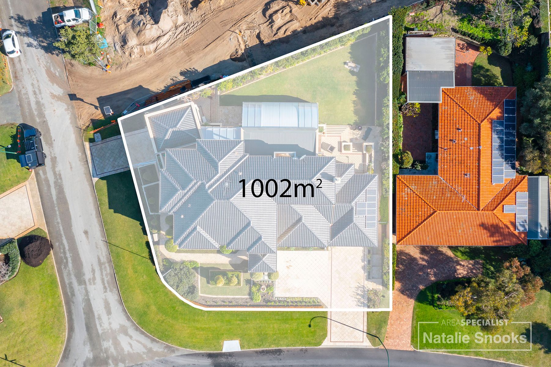 2 Banool Crescent, City Beach, WA 6015, City Beach - Thumbnail 8