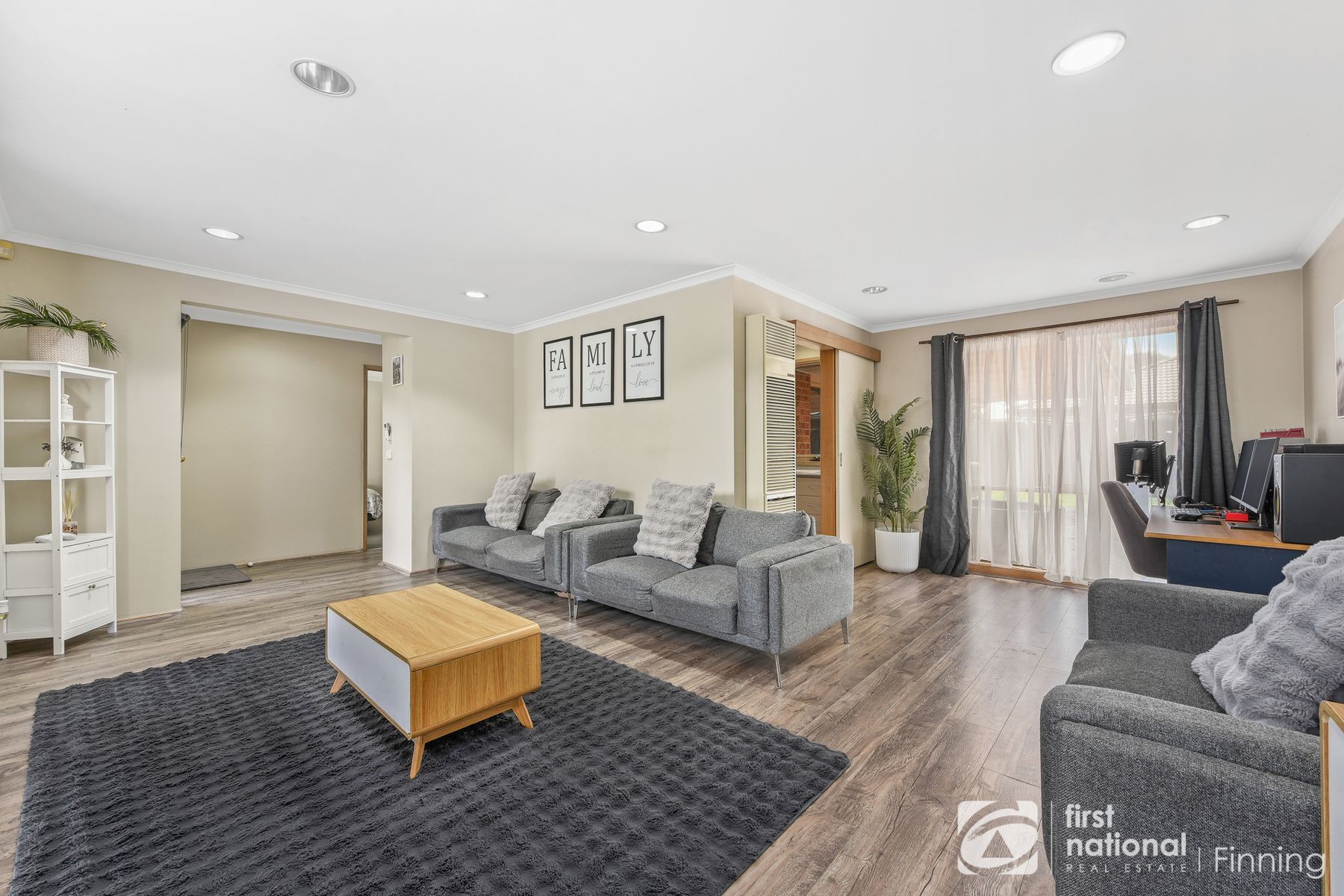 20 Plaistow Court, Cranbourne North VIC 3977, Cranbourne North - Thumbnail 5