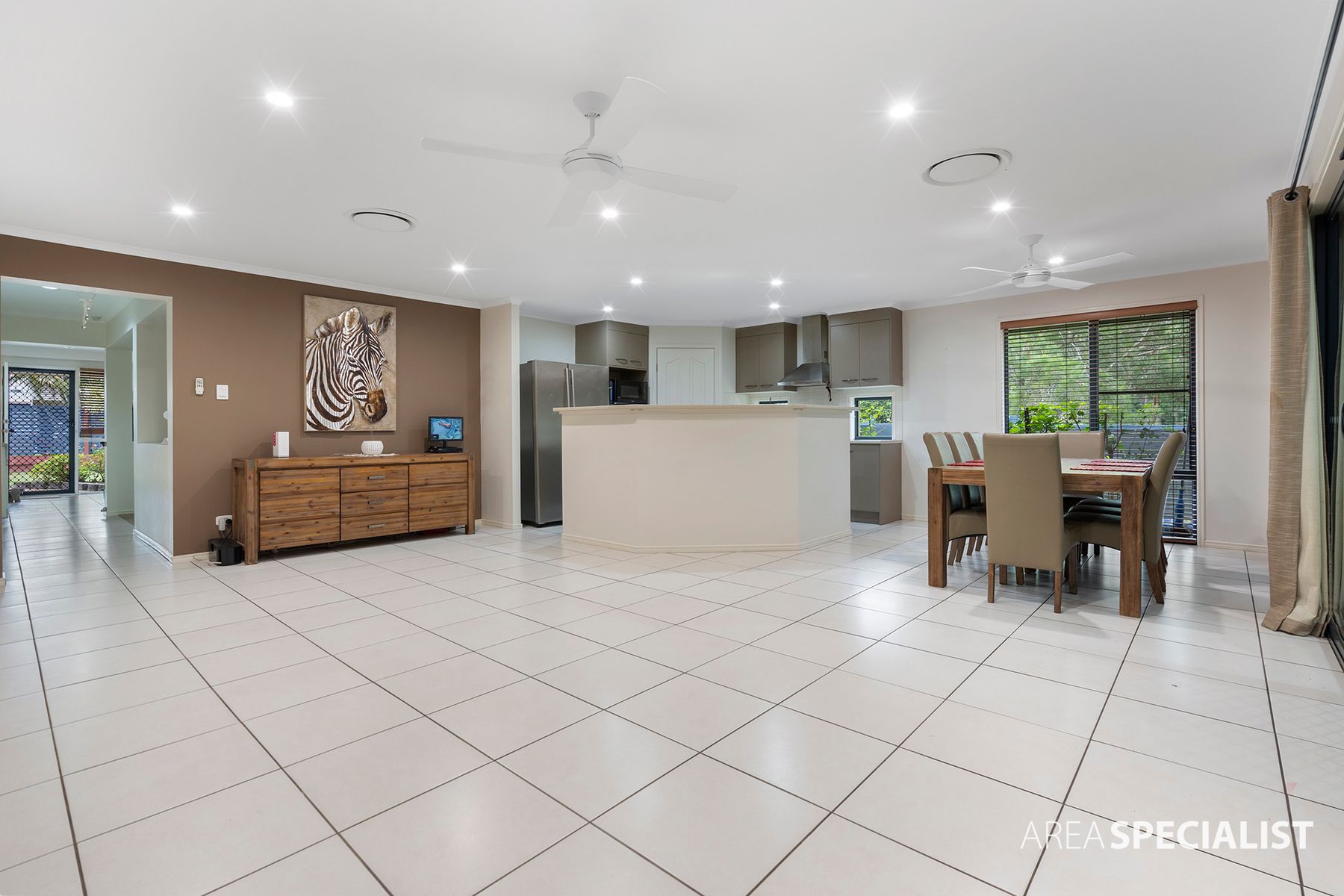 31 Jondaryan Street, Ormeau, QLD 4208, Ormeau - Thumbnail 6