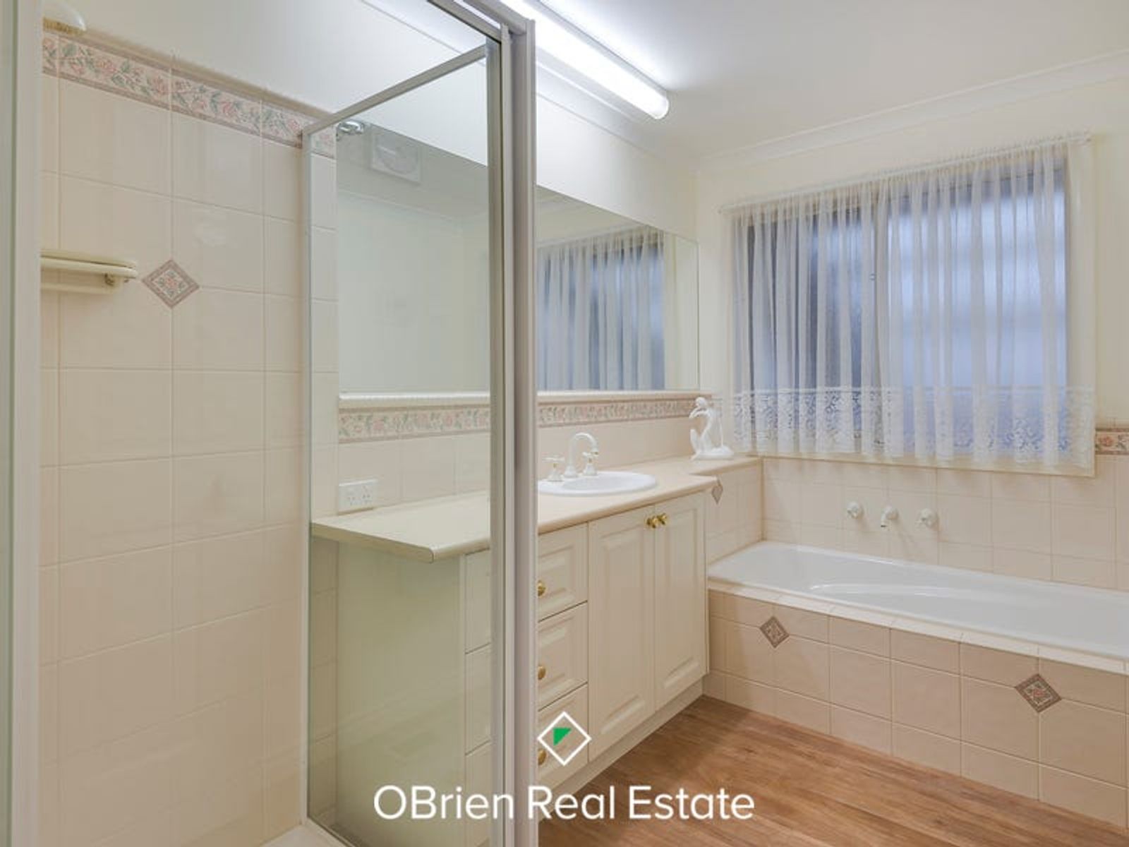 3 Isaac Court, Endeavour Hills, VIC 3802, Endeavour Hills - Thumbnail 8